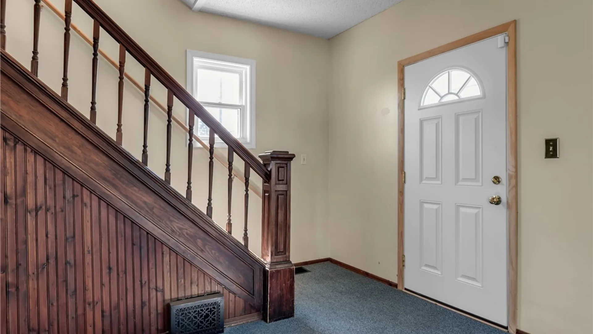 Property at 90 Keever Avenue, Lackawanna, NY 14218 13