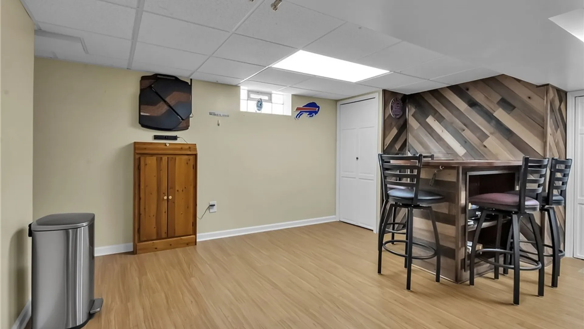 Property at 84 Windermere Boulevard, Amherst, NY 14226 35
