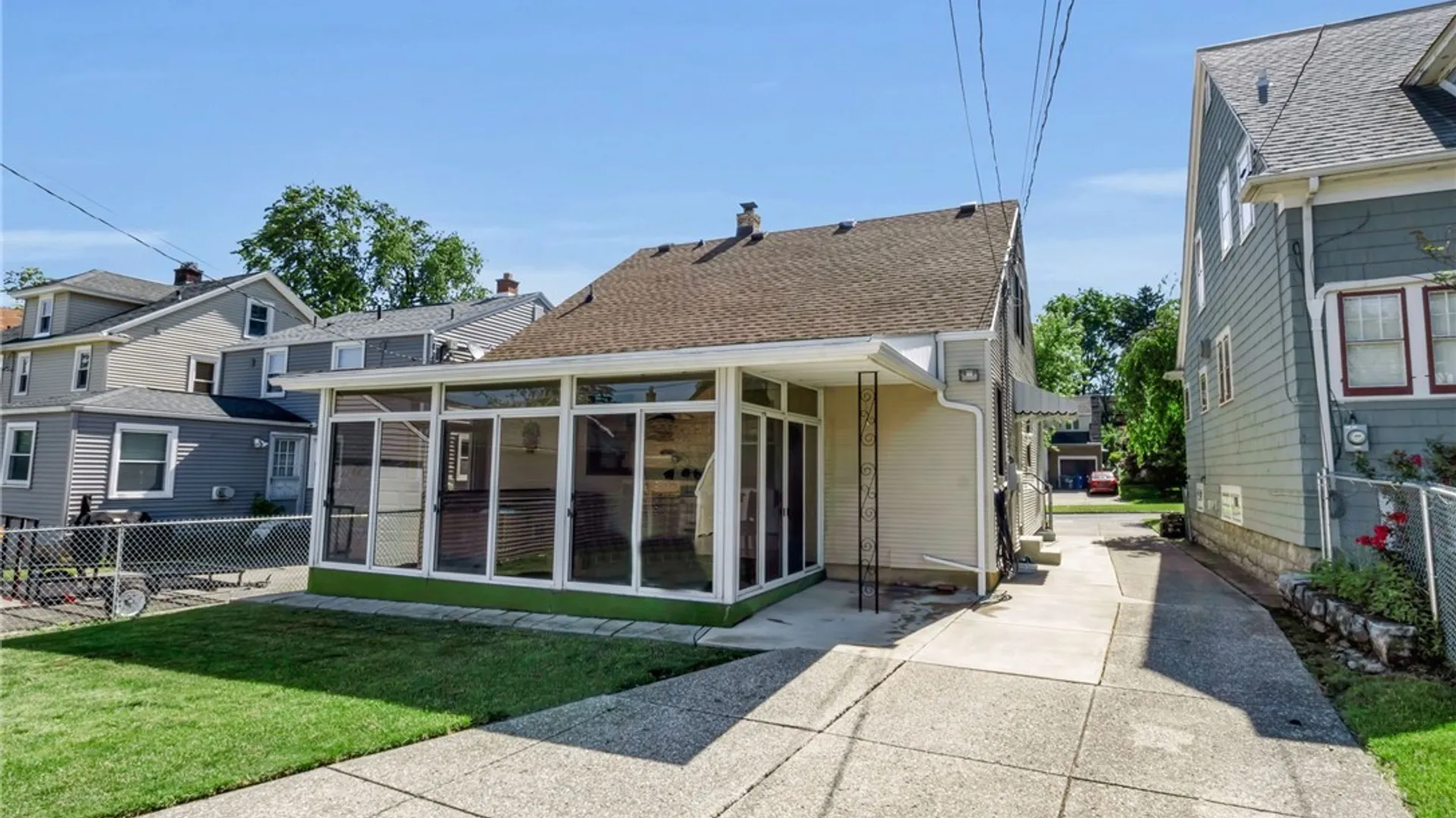 Property at 84 Windermere Boulevard, Amherst, NY 14226 40