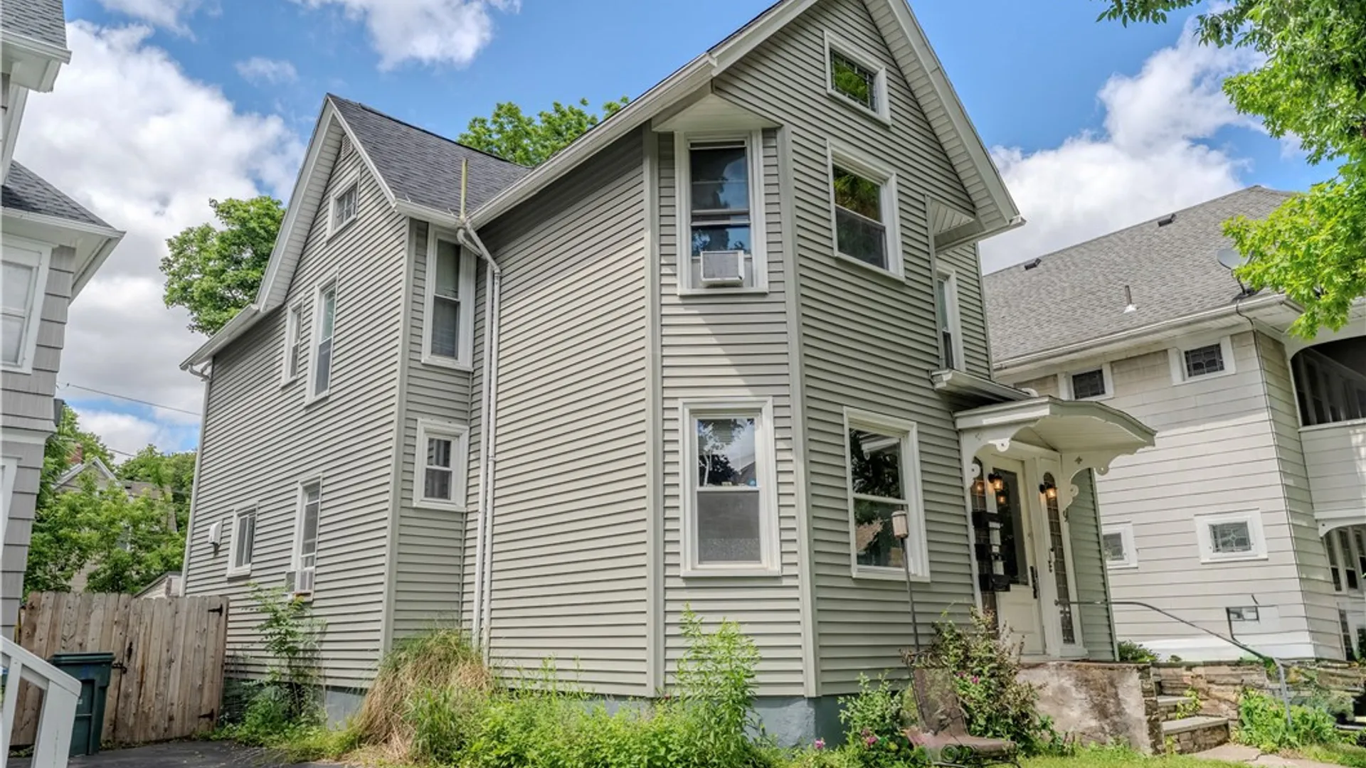 Property at 9 Sumner Park, Rochester, NY 14607 2