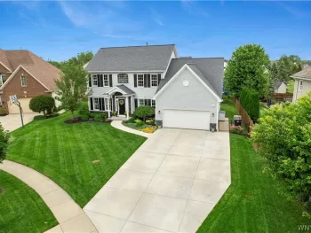 Property at 11 Heathrow Court, Lancaster, NY 14086