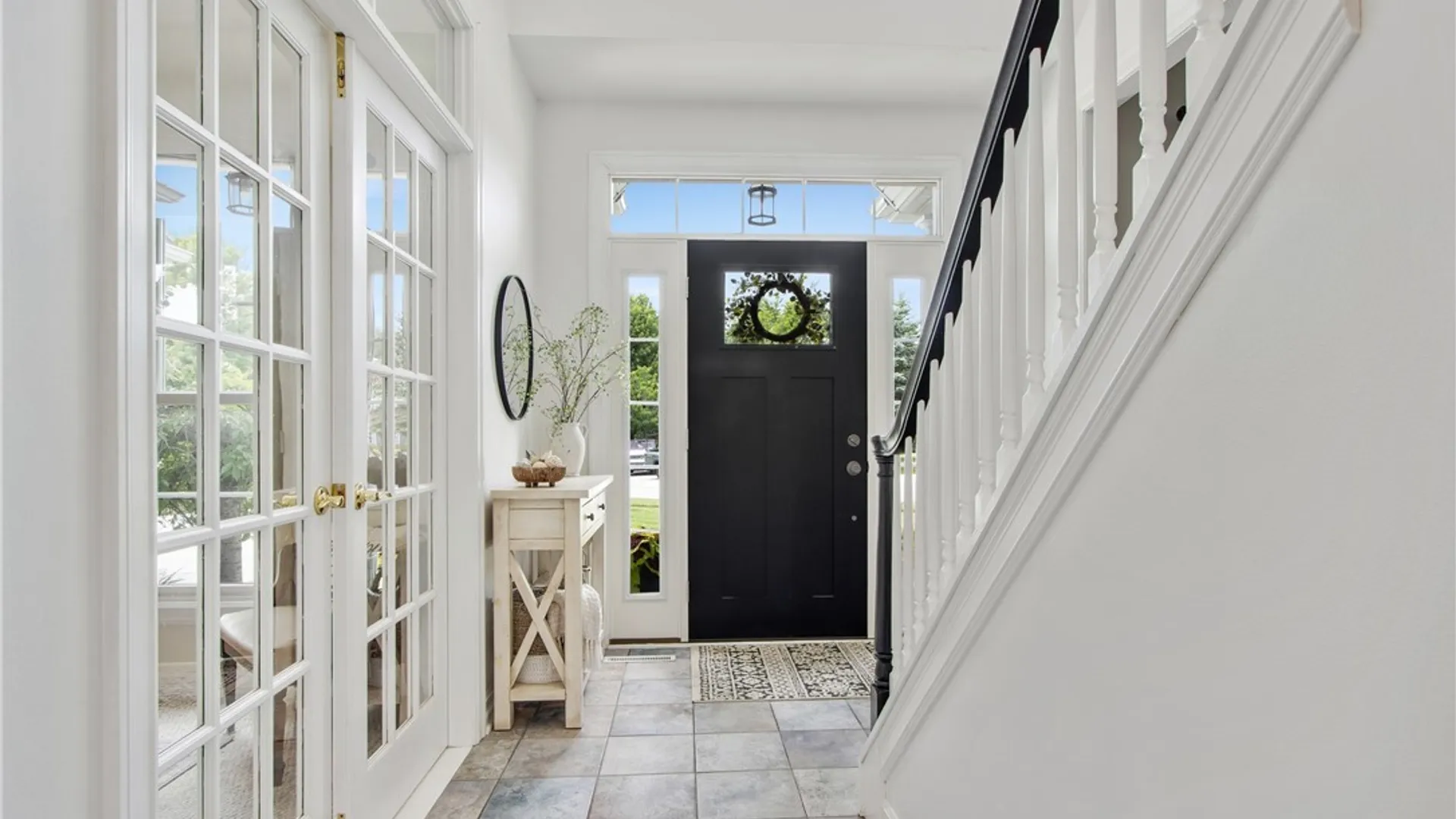 Property at 11 Heathrow Court, Lancaster, NY 14086 7