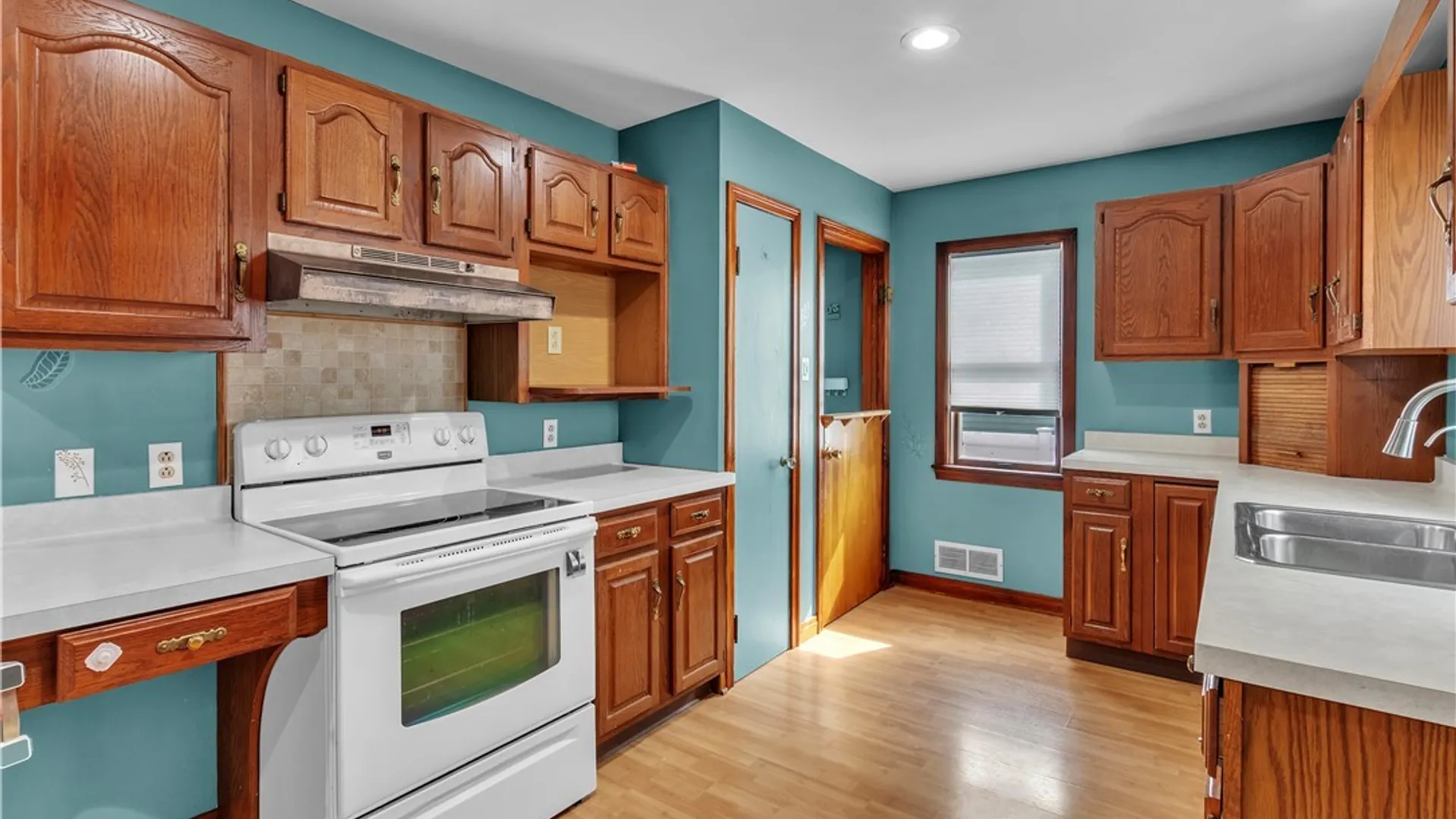 Property at 193 12th Avenue, North Tonawanda, NY 14120 16