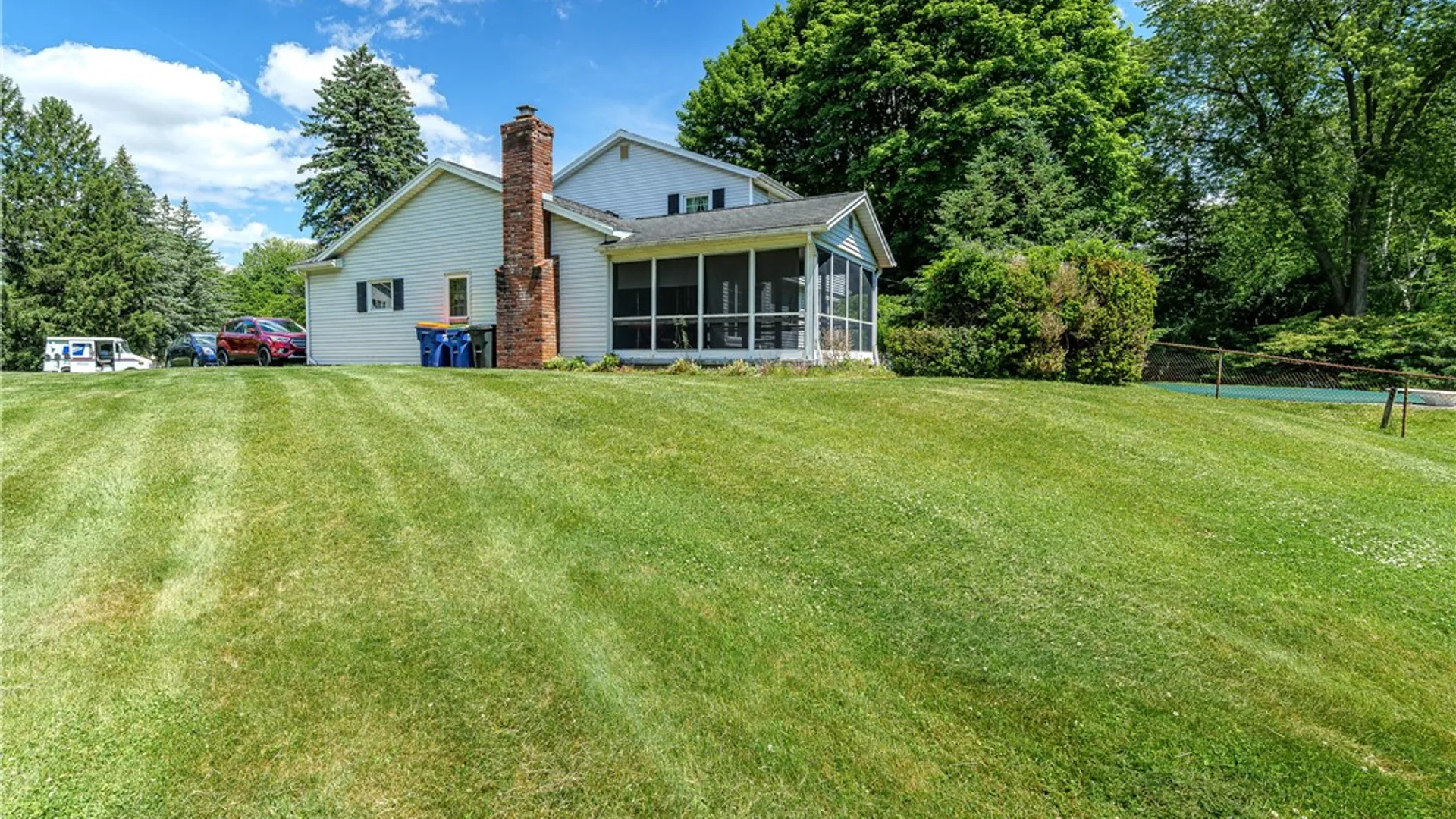 Property at 22 Snowberry Circle, Penfield, NY 14526 48