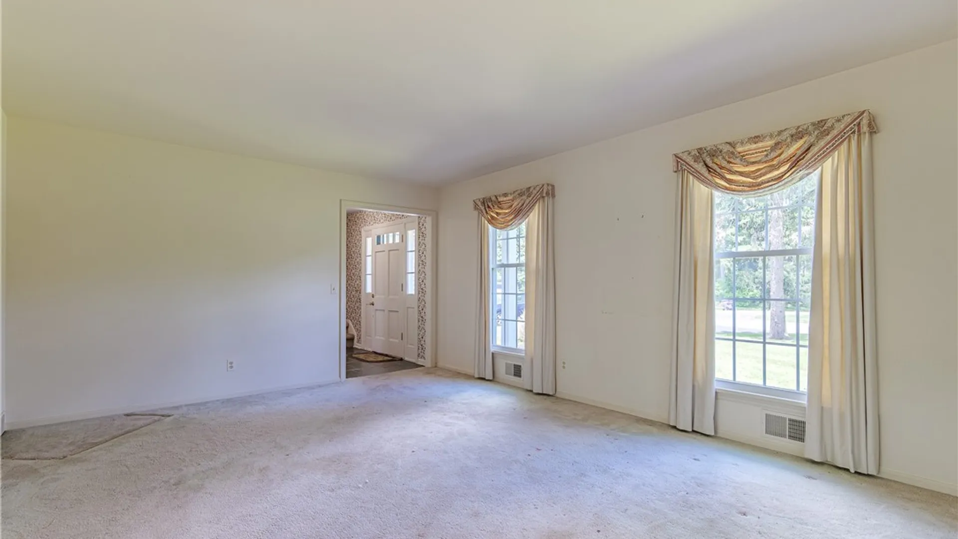 Property at 22 Snowberry Circle, Penfield, NY 14526 7