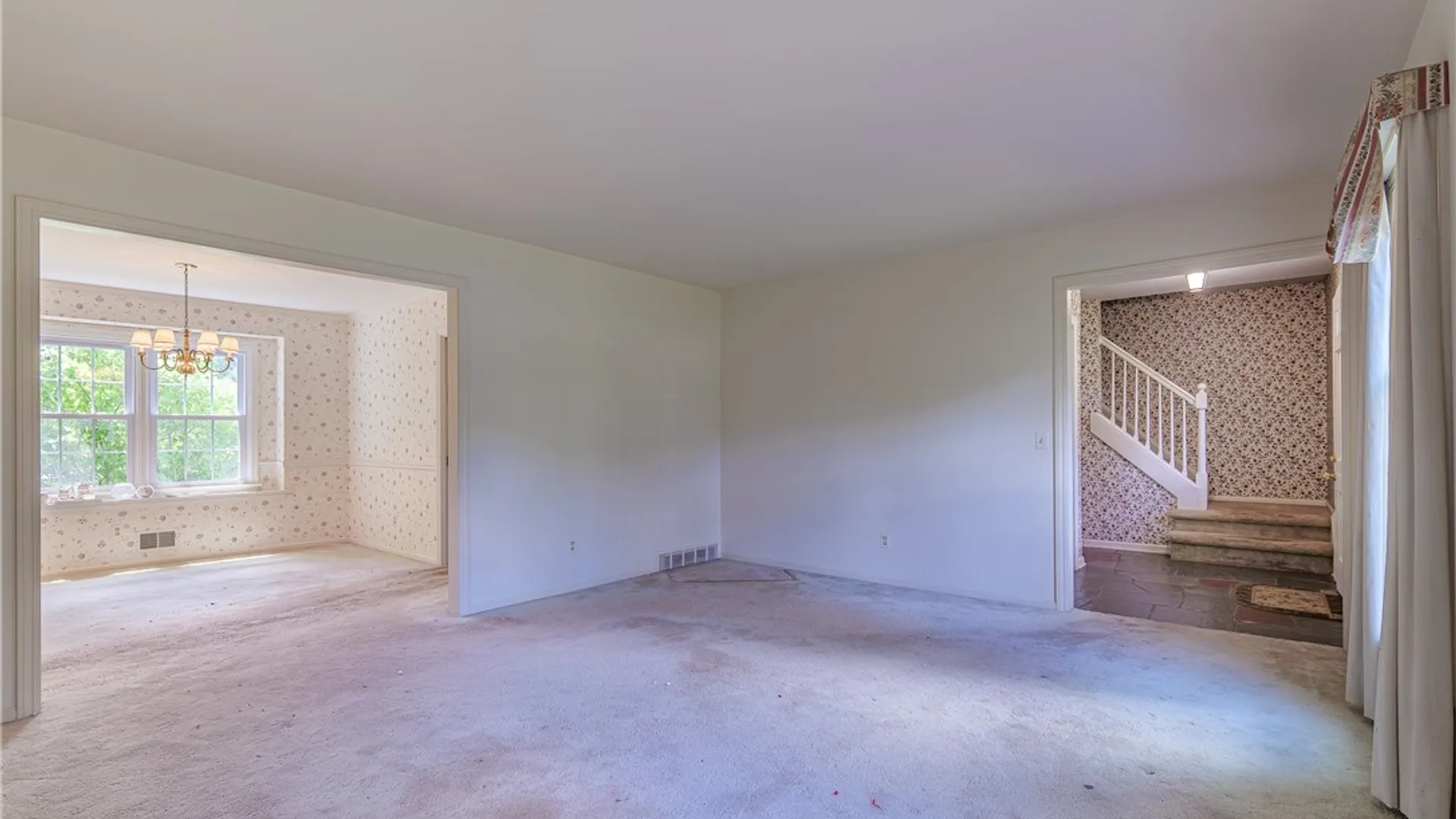 Property at 22 Snowberry Circle, Penfield, NY 14526 8
