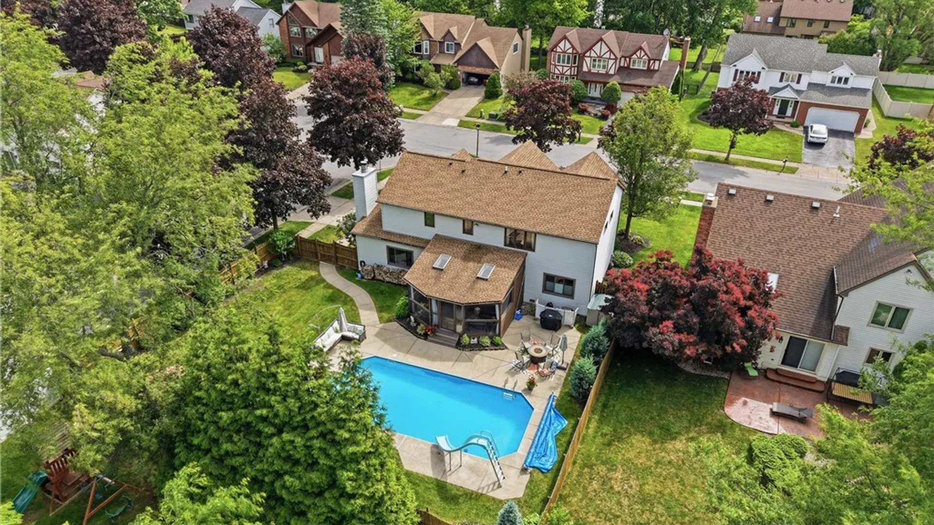 Property at 72 Brenridge Drive, Amherst, NY 14051 46