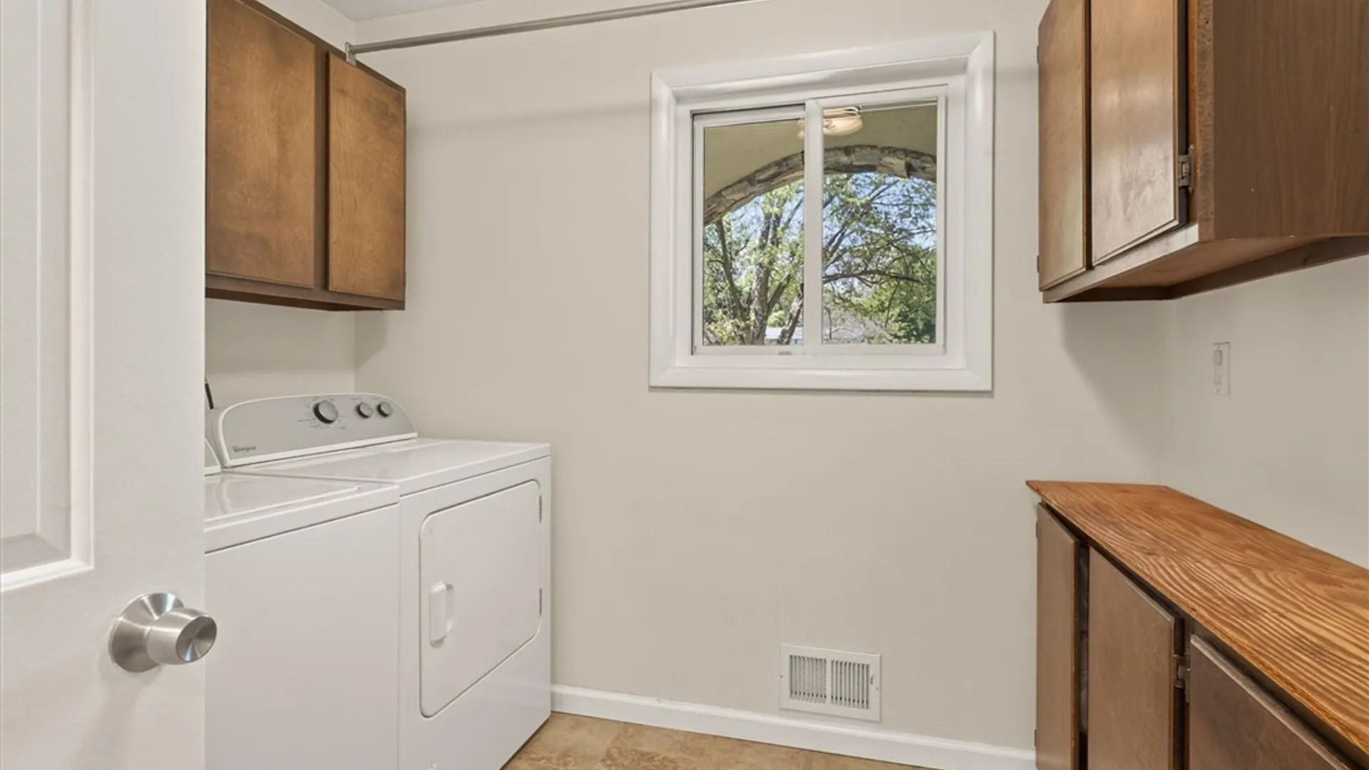 Property at 86 Phaeton Drive, Penfield, NY 14526 33