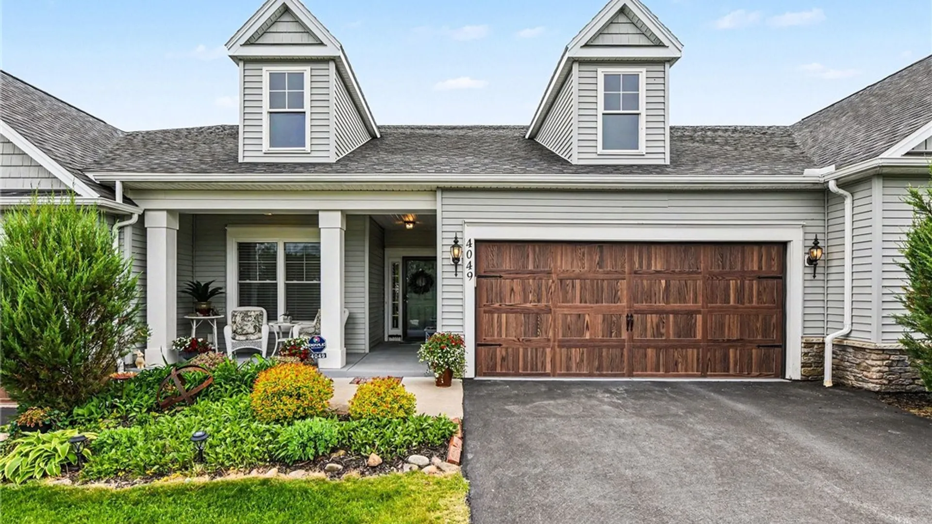 Property at 4049 St James Parkway, Canandaigua Town, NY 14424 2