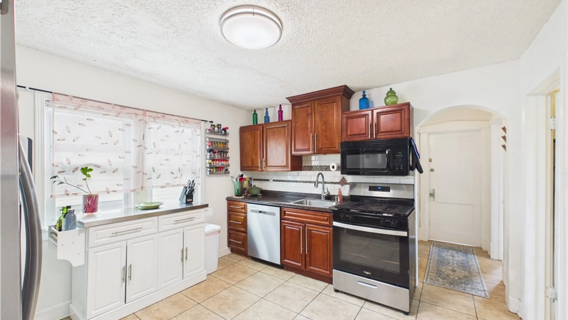 Property at 66 Grandview Ave, Tonawanda, NY 14223 13