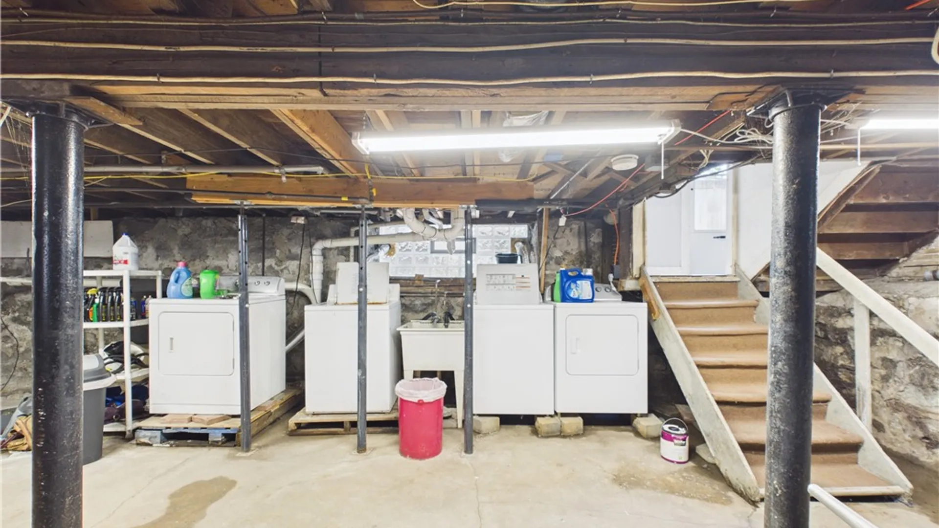 Property at 66 Grandview Ave, Tonawanda, NY 14223 44