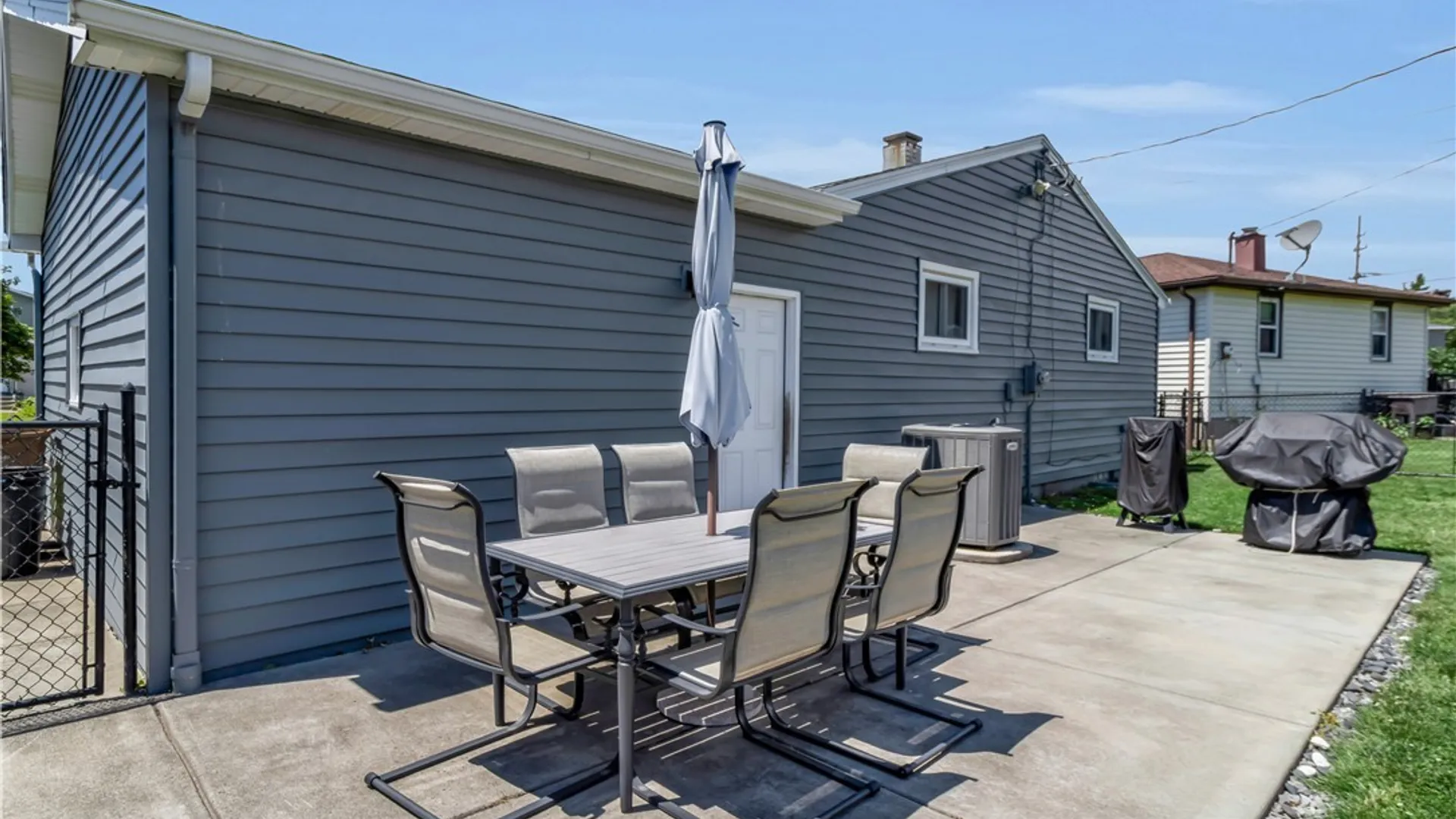 Property at 61 Bay Lane, Cheektowaga, NY 14225 46