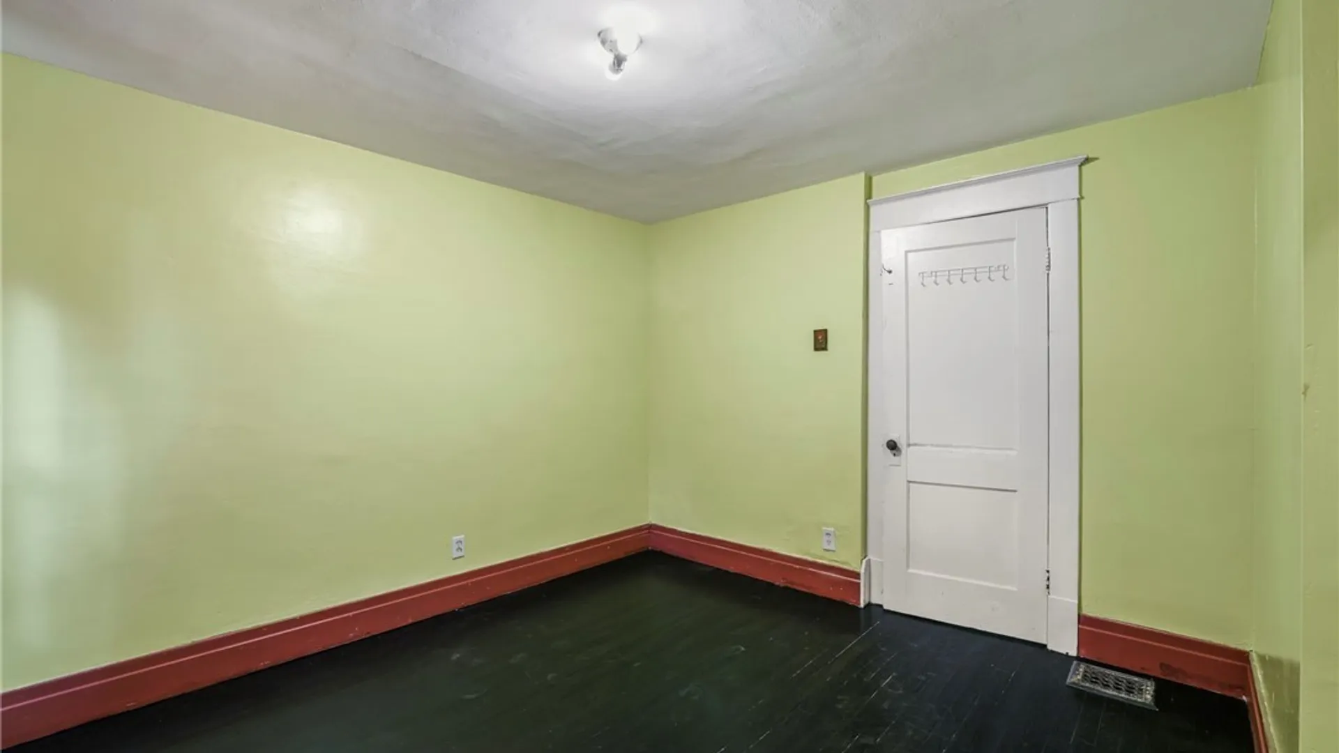 Property at 253 Benzinger Street, Buffalo, NY 14206 22