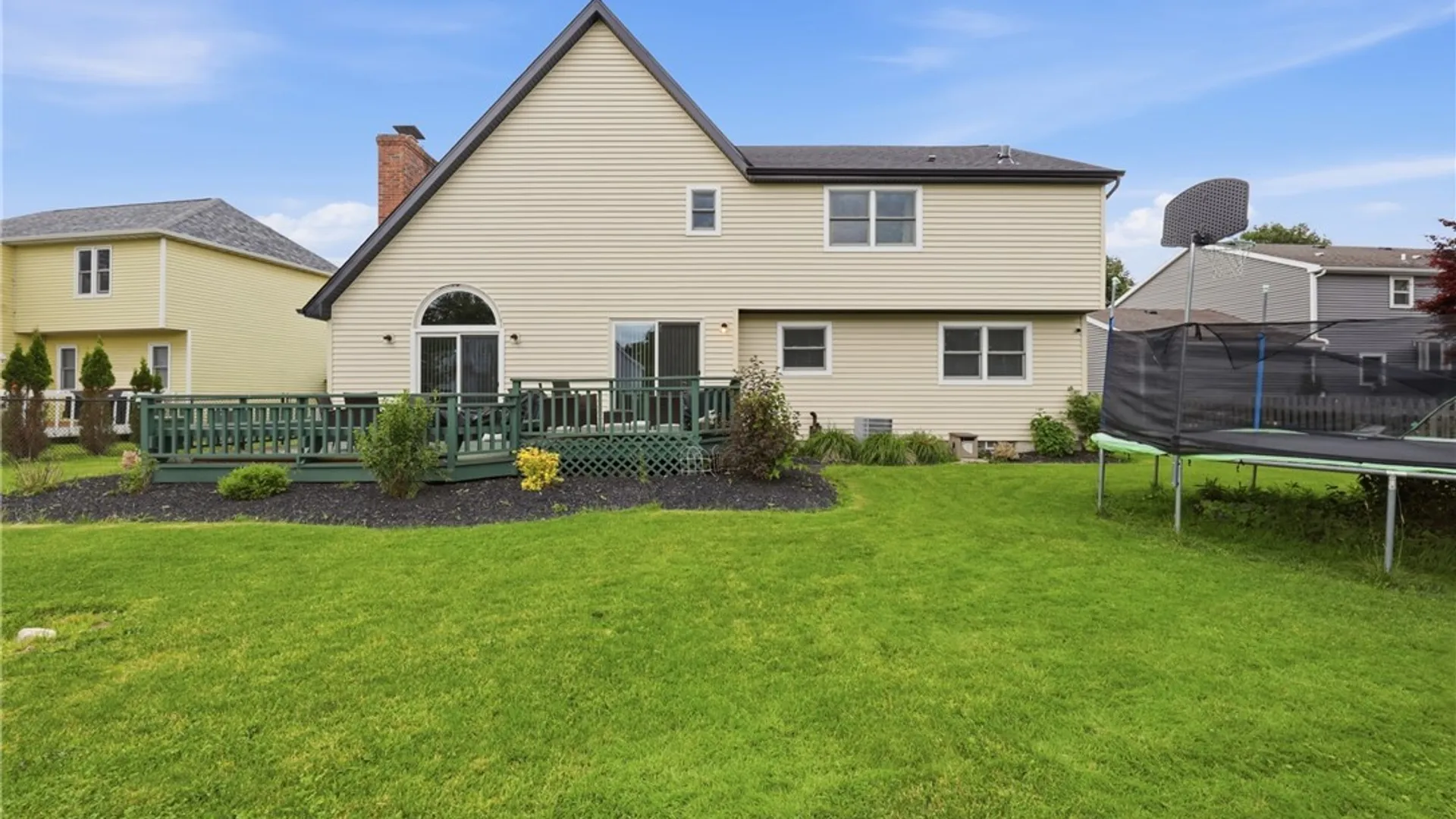 Property at 11 Bywater Court, Amherst, NY 14221 38