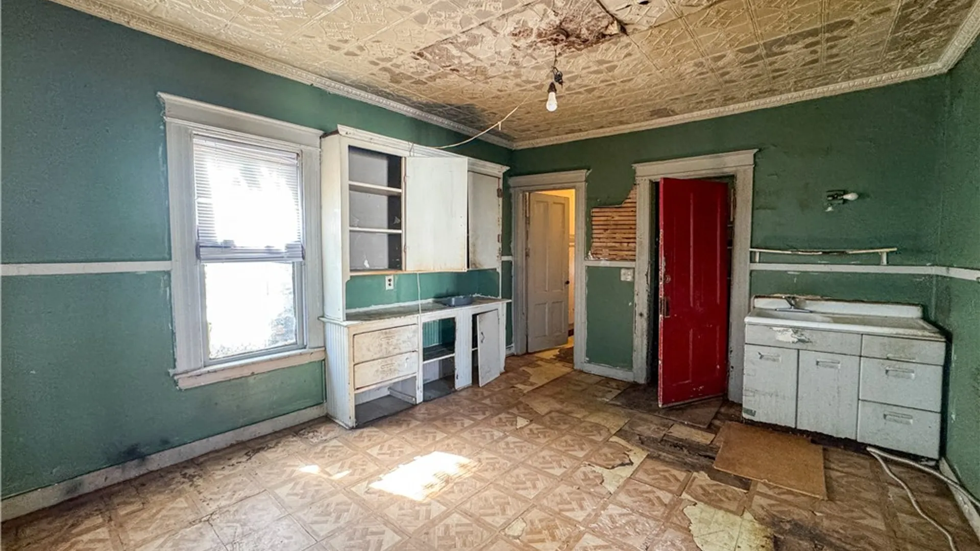 Property at 15 Centennial Street, Rochester, NY 14611 12