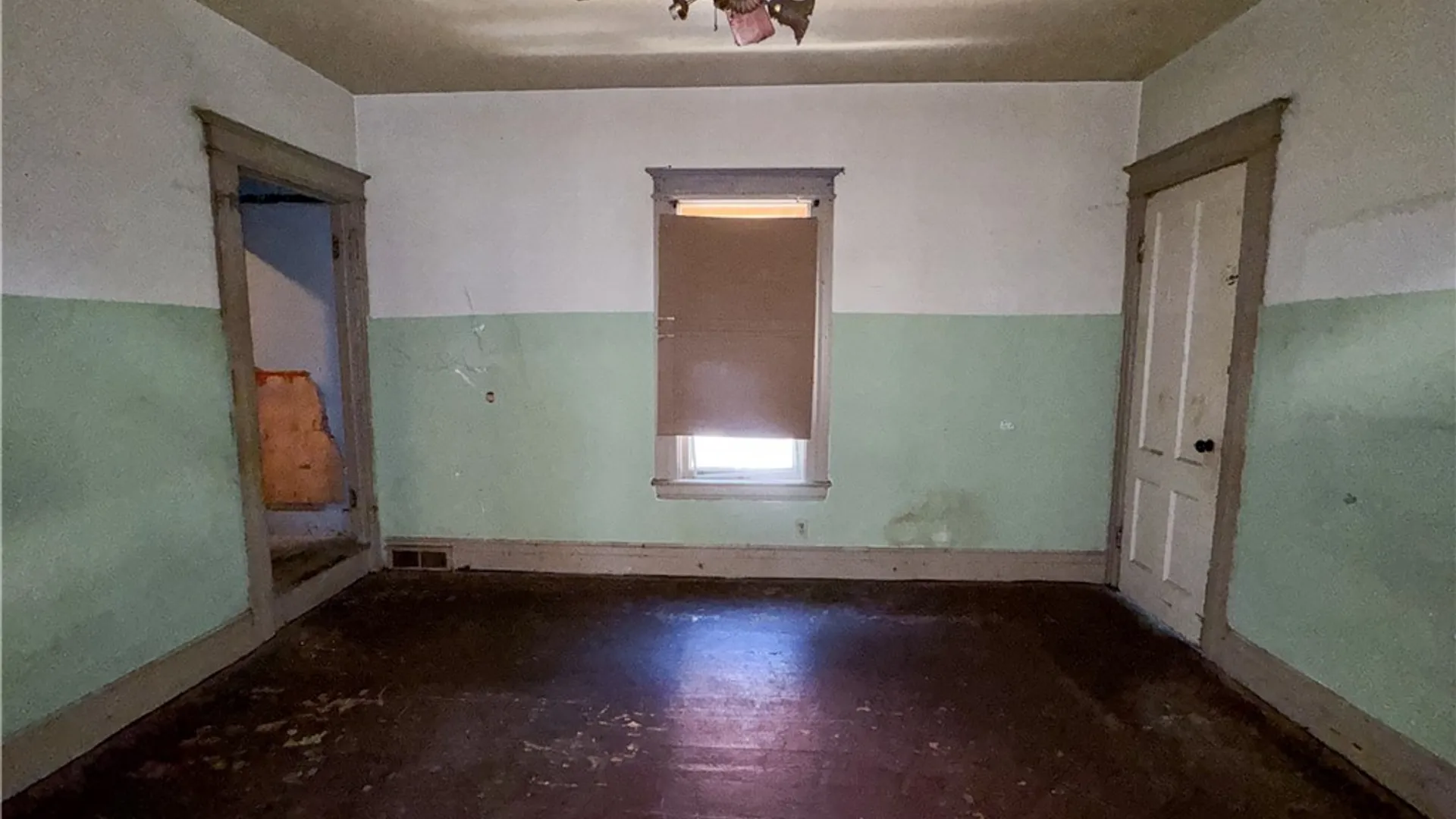 Property at 15 Centennial Street, Rochester, NY 14611 17