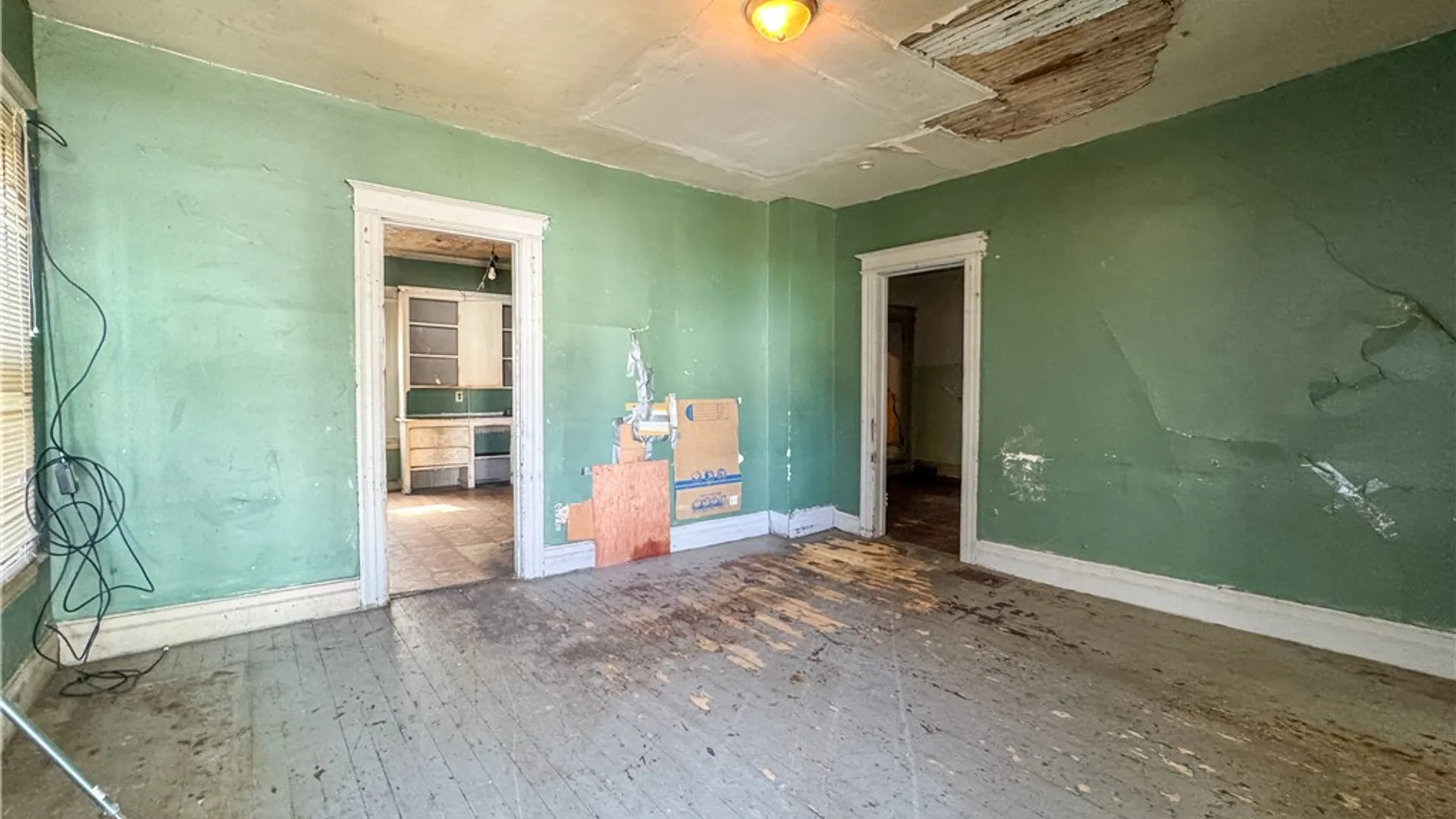 Property at 15 Centennial Street, Rochester, NY 14611 3