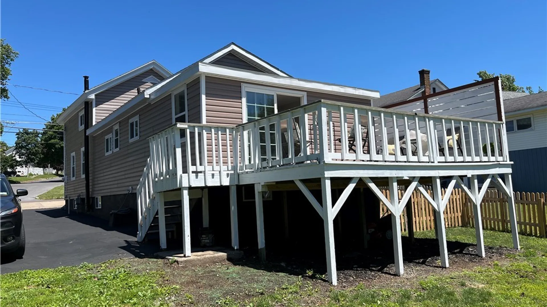 Property at 240 Syracuse Avenue, Oswego, NY 13126 13