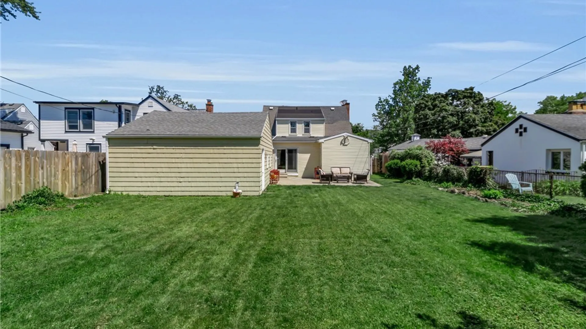 Property at 241 Woodcrest Boulevard, Tonawanda, NY 14223 49