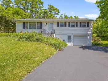 3659 Warners Road, Camillus, NY 13209