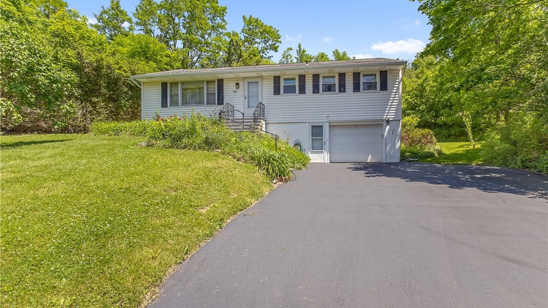 Property at 3659 Warners Road, Camillus, NY 13209 2
