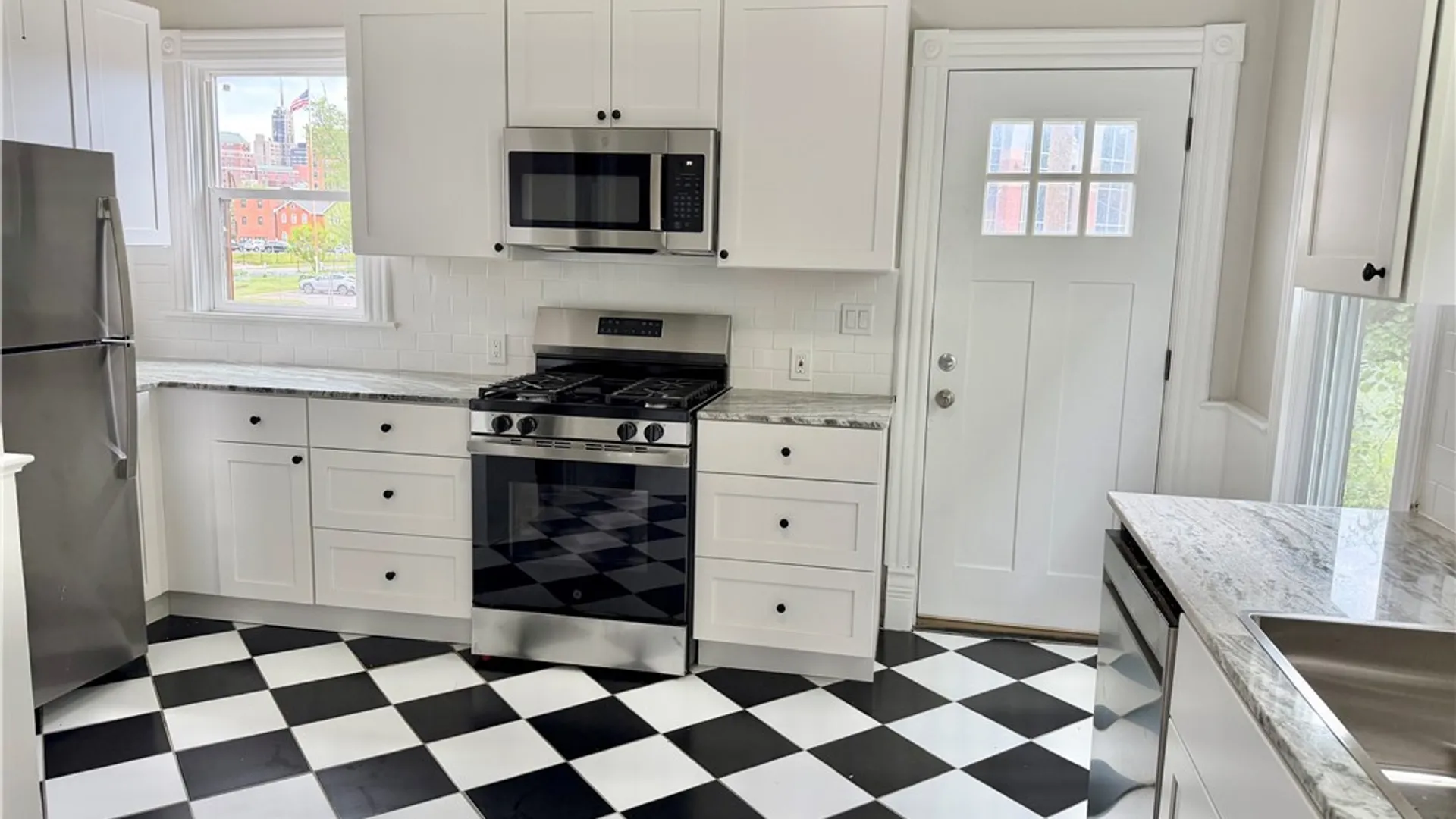 Property at 64 Trinity Place, Buffalo, NY 14201 5