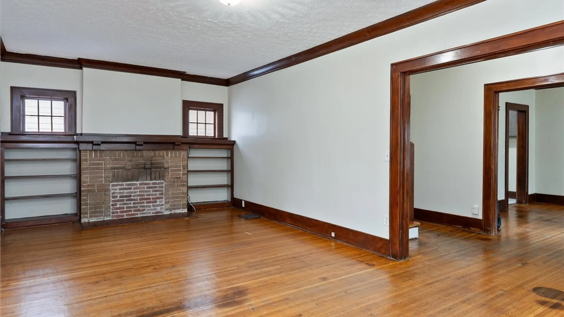 Property at 19 Genesee Park Boulevard, Rochester, NY 14611 12