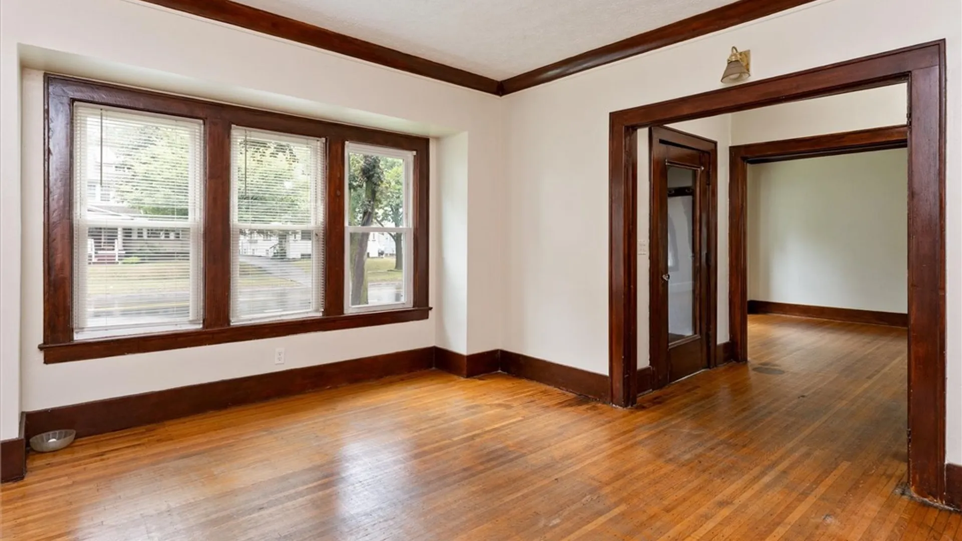 Property at 19 Genesee Park Boulevard, Rochester, NY 14611 20