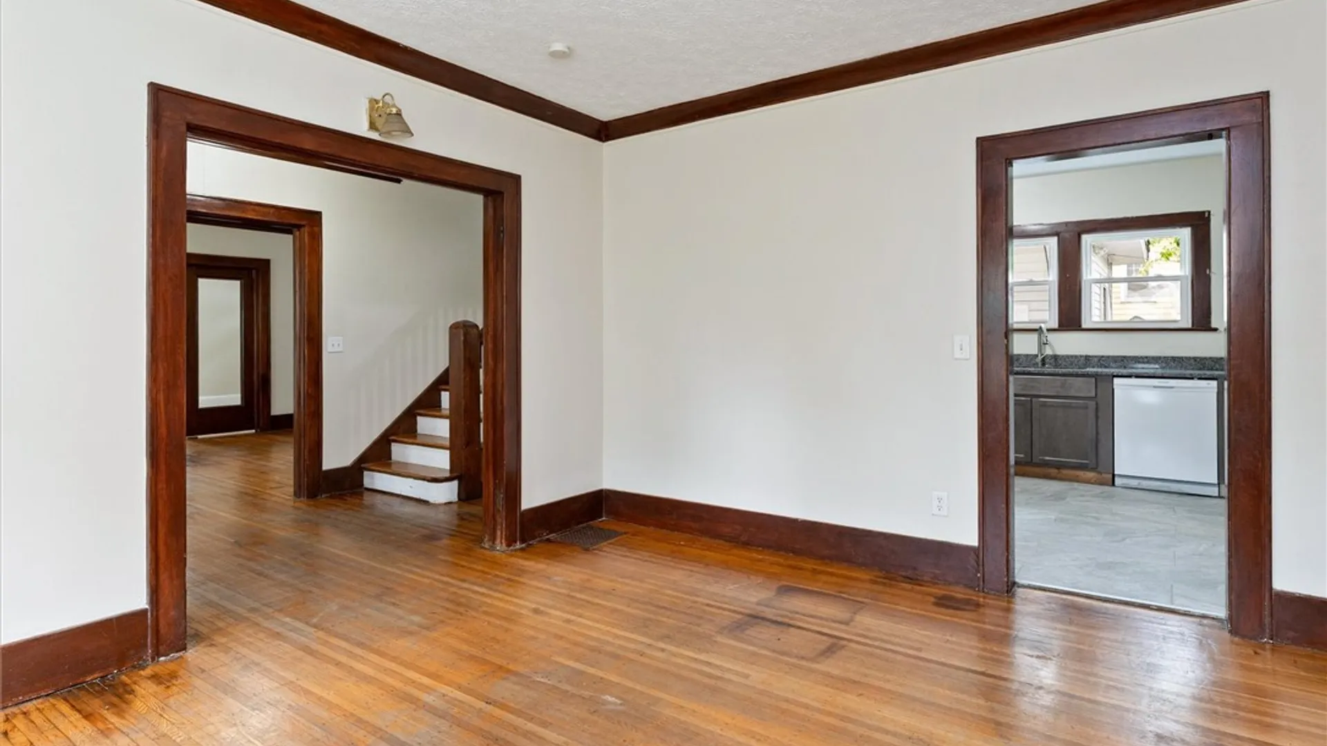 Property at 19 Genesee Park Boulevard, Rochester, NY 14611 21