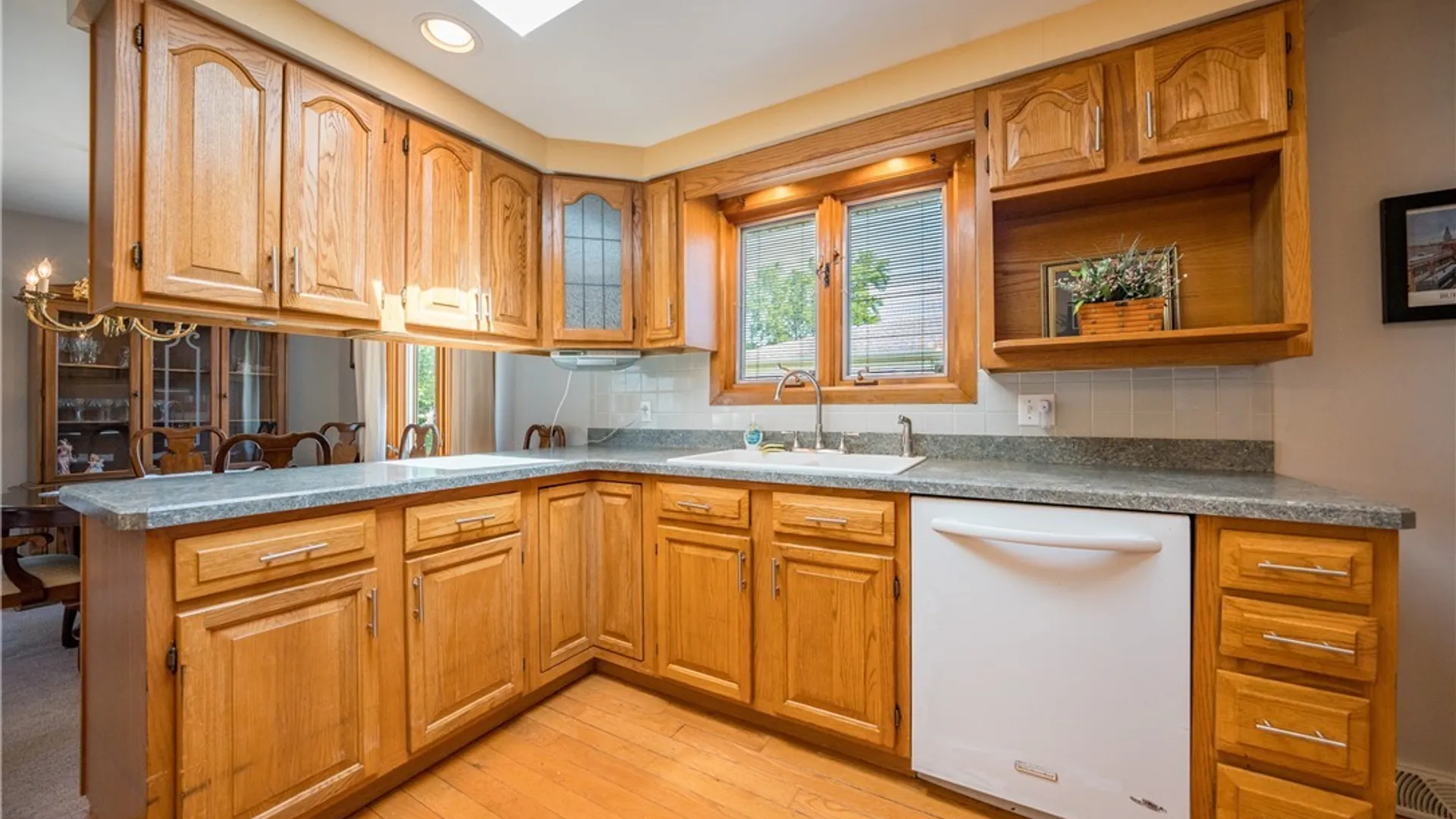 Property at 71 Lou Ann Drive, Cheektowaga, NY 14043 19