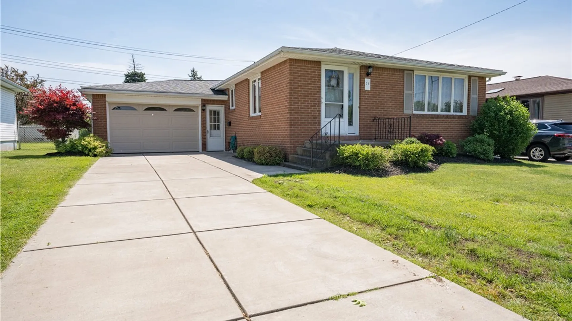Property at 71 Lou Ann Drive, Cheektowaga, NY 14043 2