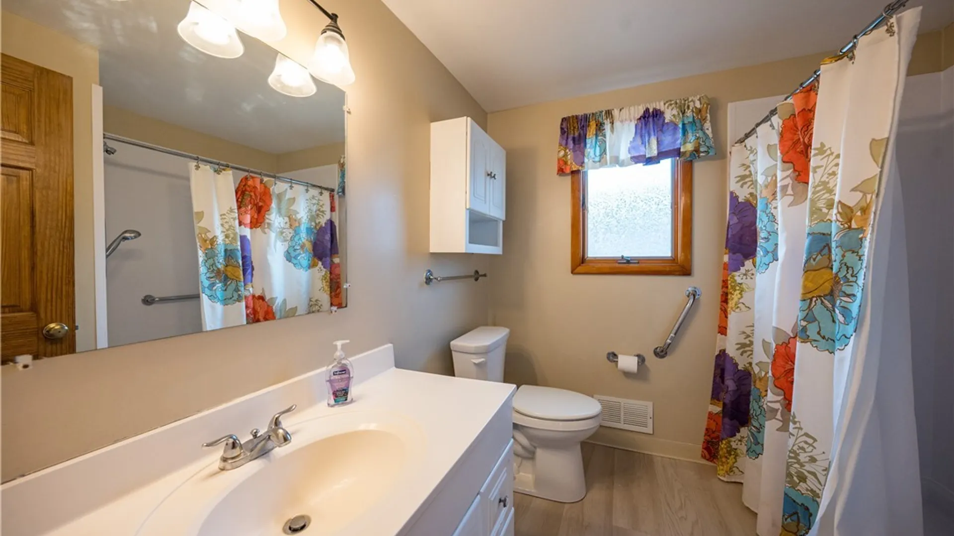 Property at 71 Lou Ann Drive, Cheektowaga, NY 14043 36