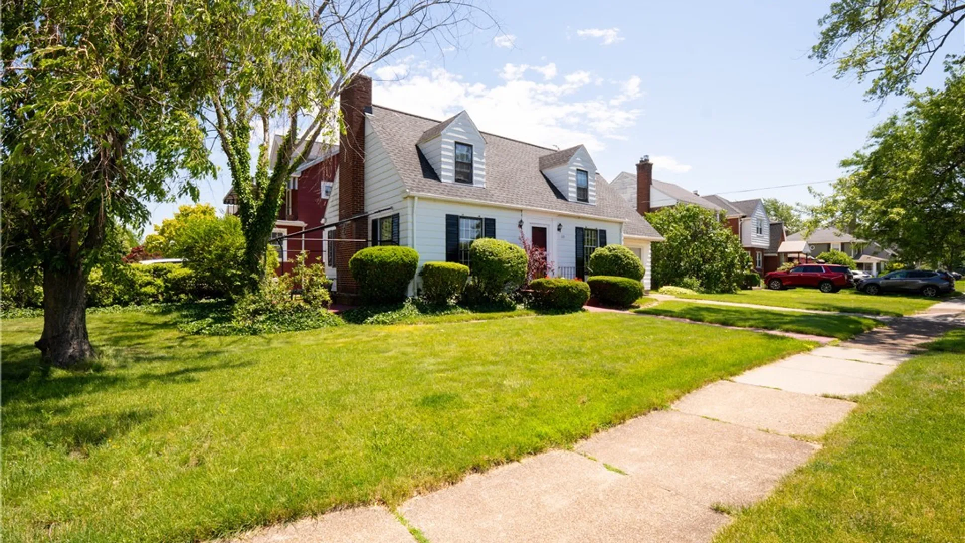 Property at 769 Colvin Boulevard, Tonawanda, NY 14217 3