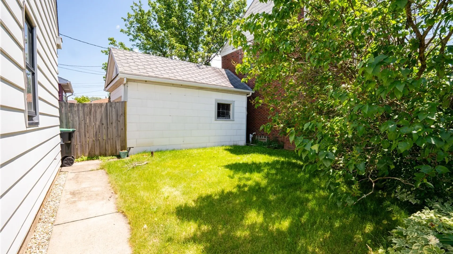 Property at 769 Colvin Boulevard, Tonawanda, NY 14217 9