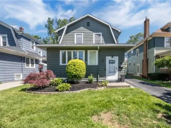 Property at 40 Mckinley Avenue, Tonawanda, NY 14217