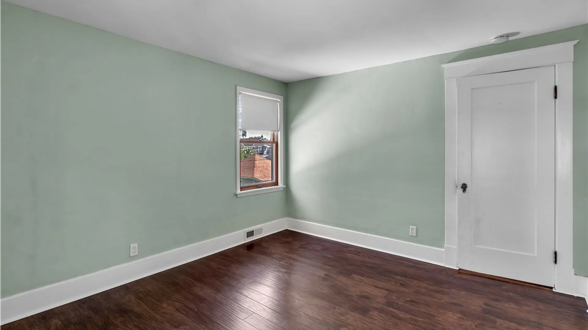 Property at 40 Mckinley Avenue, Tonawanda, NY 14217 41