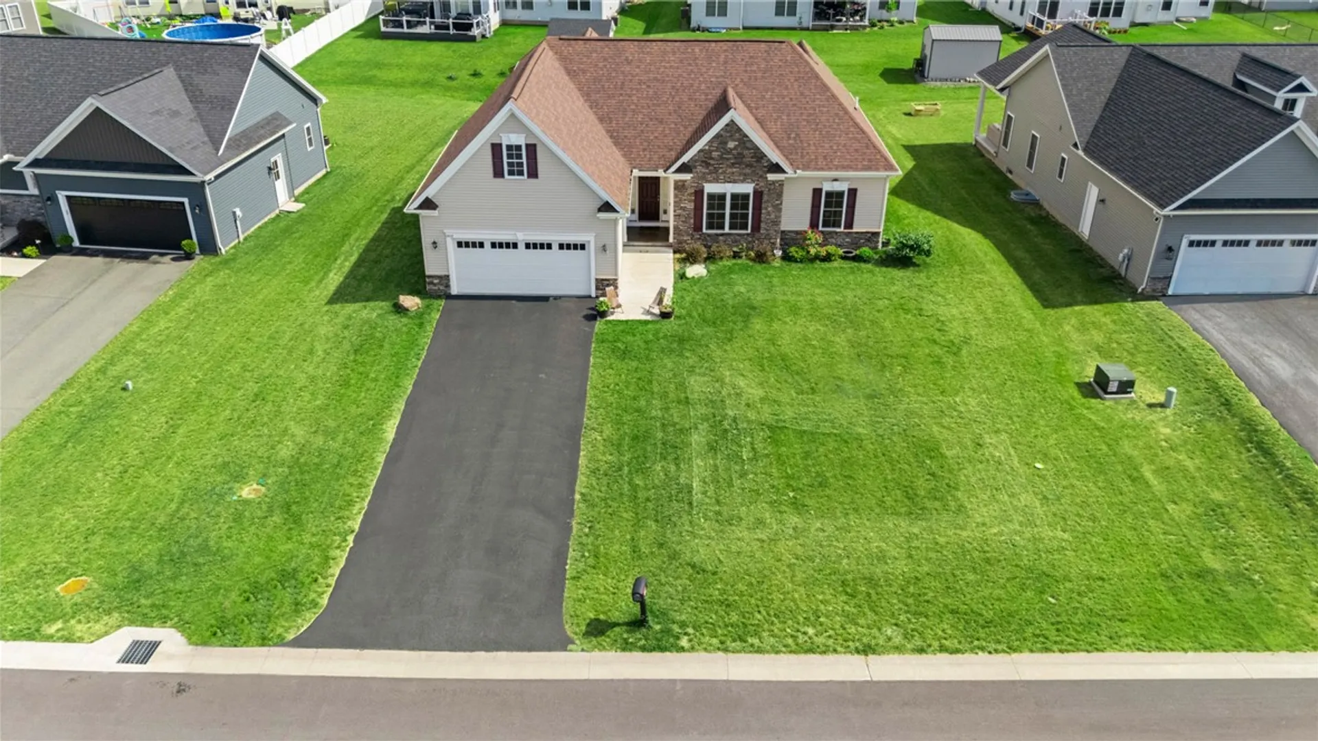Property at 1459 Quail Creek Trail, Webster, NY 14580 45