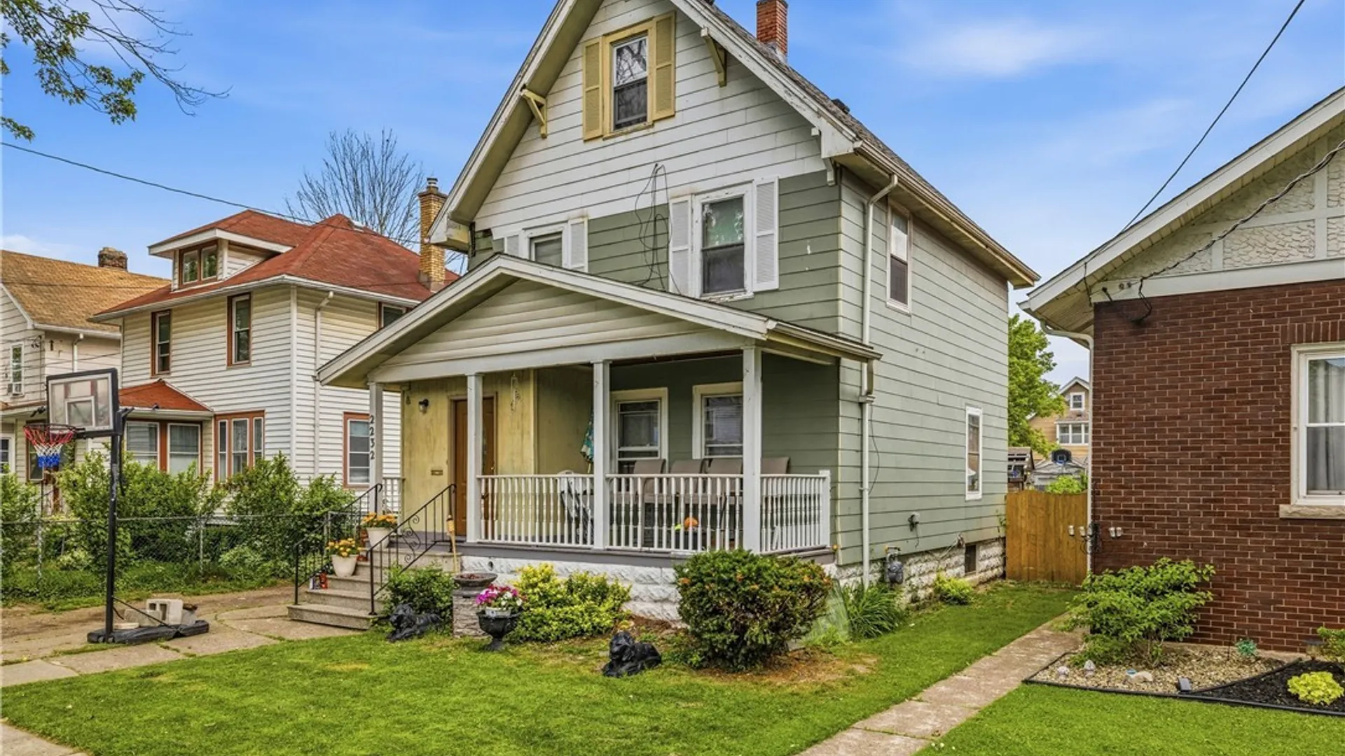 Property at 2232 Michigan Avenue, Niagara Falls, NY 14305 17