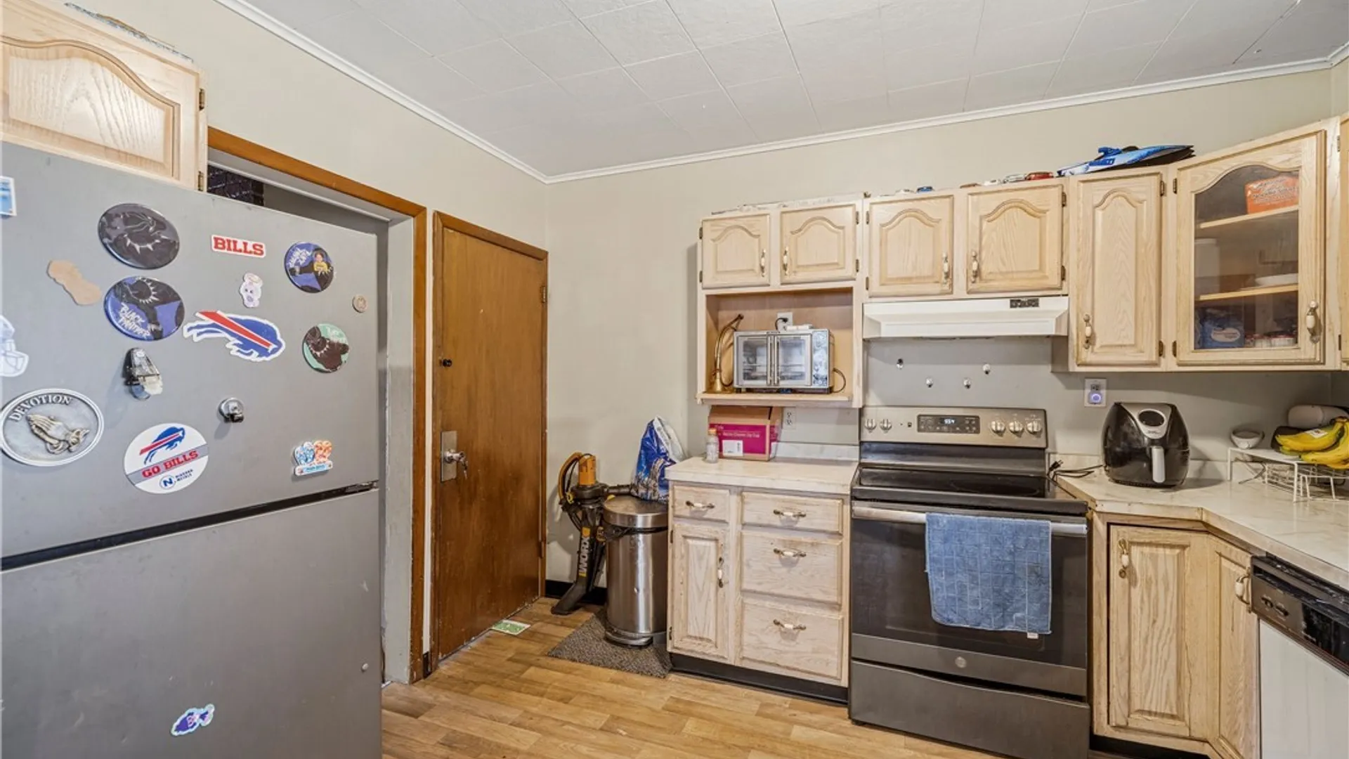 Property at 2232 Michigan Avenue, Niagara Falls, NY 14305 7