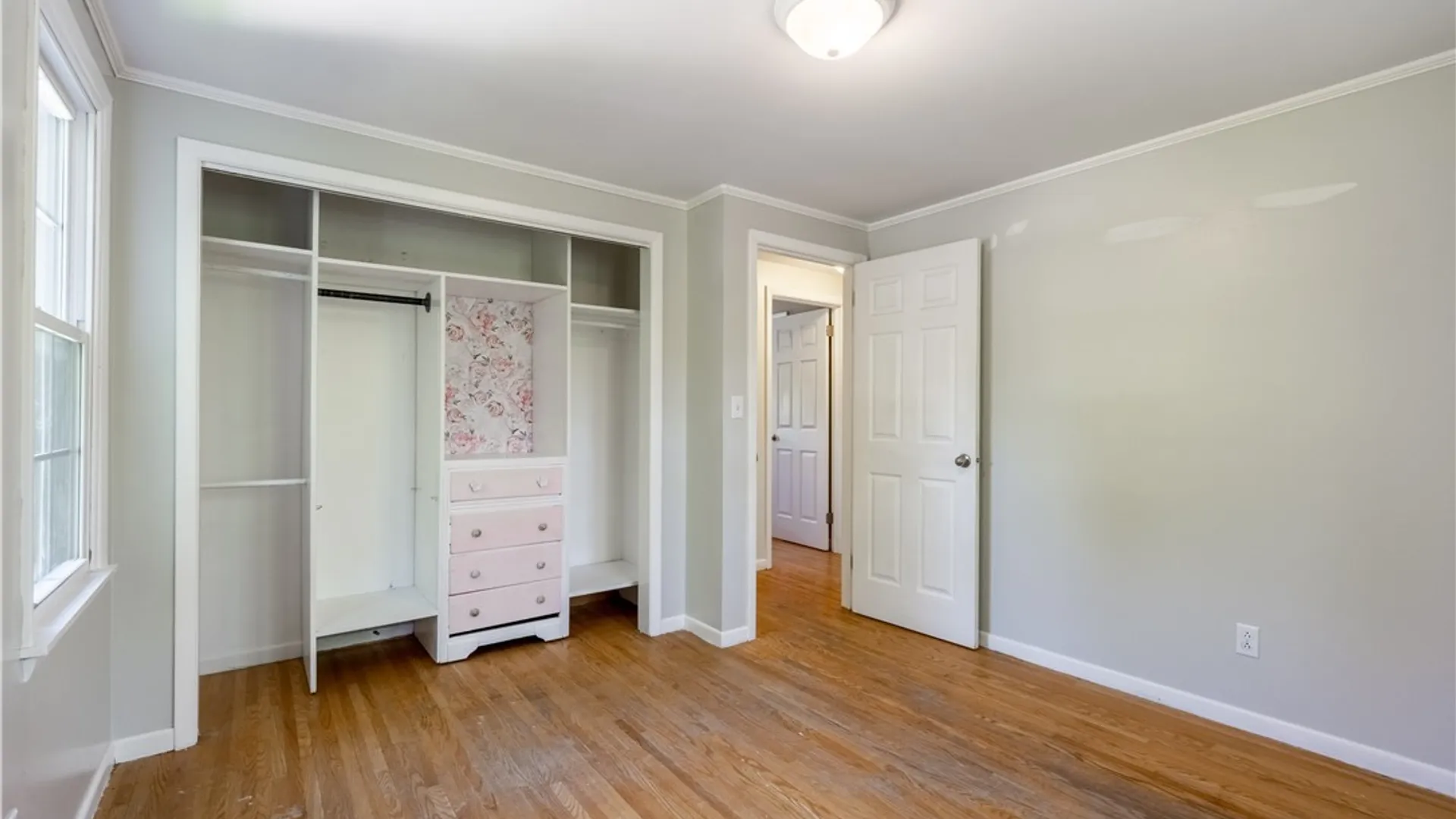 Property at 9001 Fairways Circle, Clarence, NY 14031 23