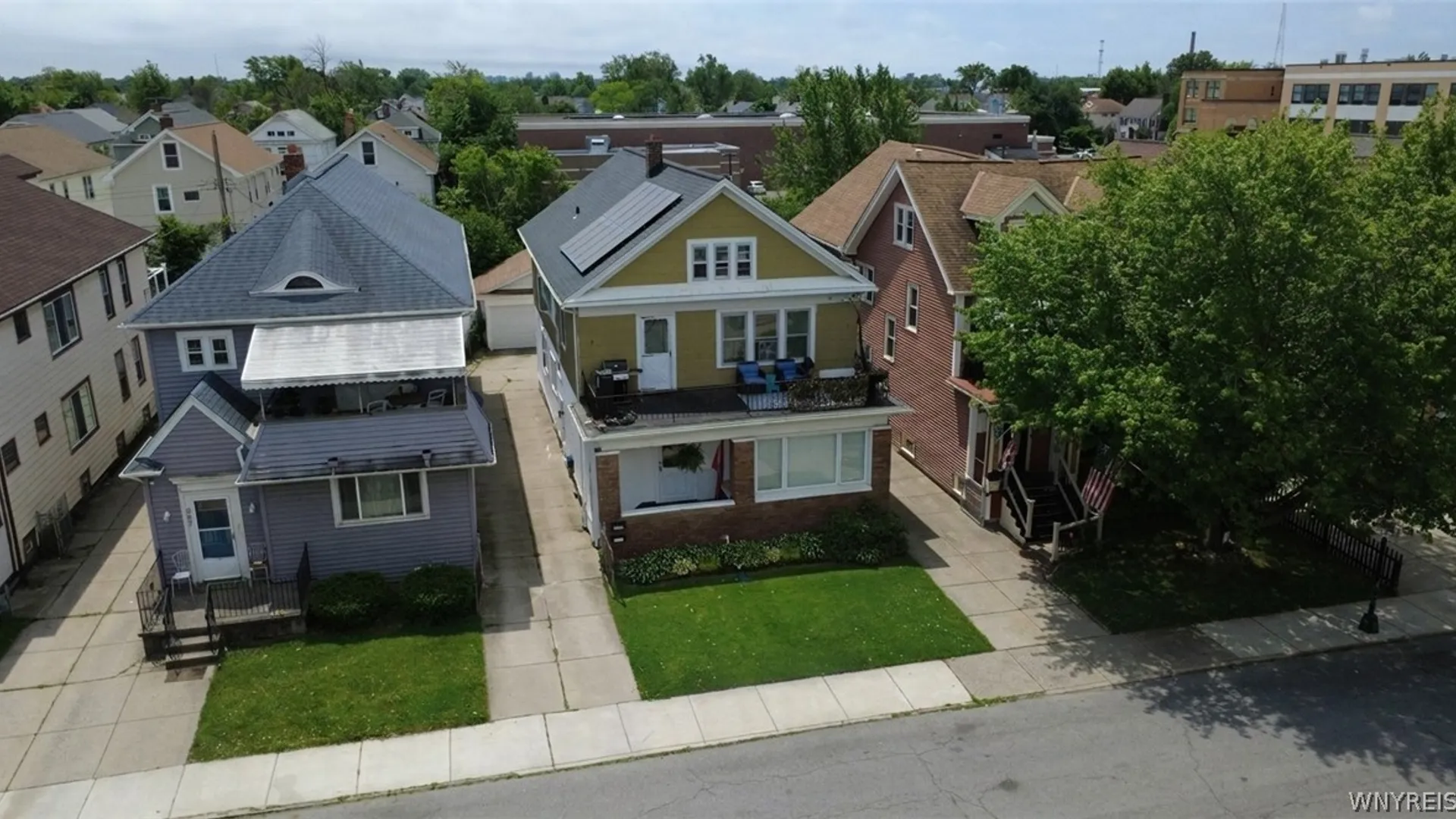 Property at 285 Hartwell Road, Buffalo, NY 14216 4