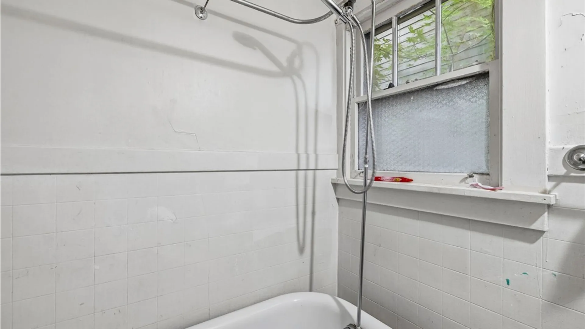 Property at 2248 Willow Avenue, Niagara Falls, NY 14305 12