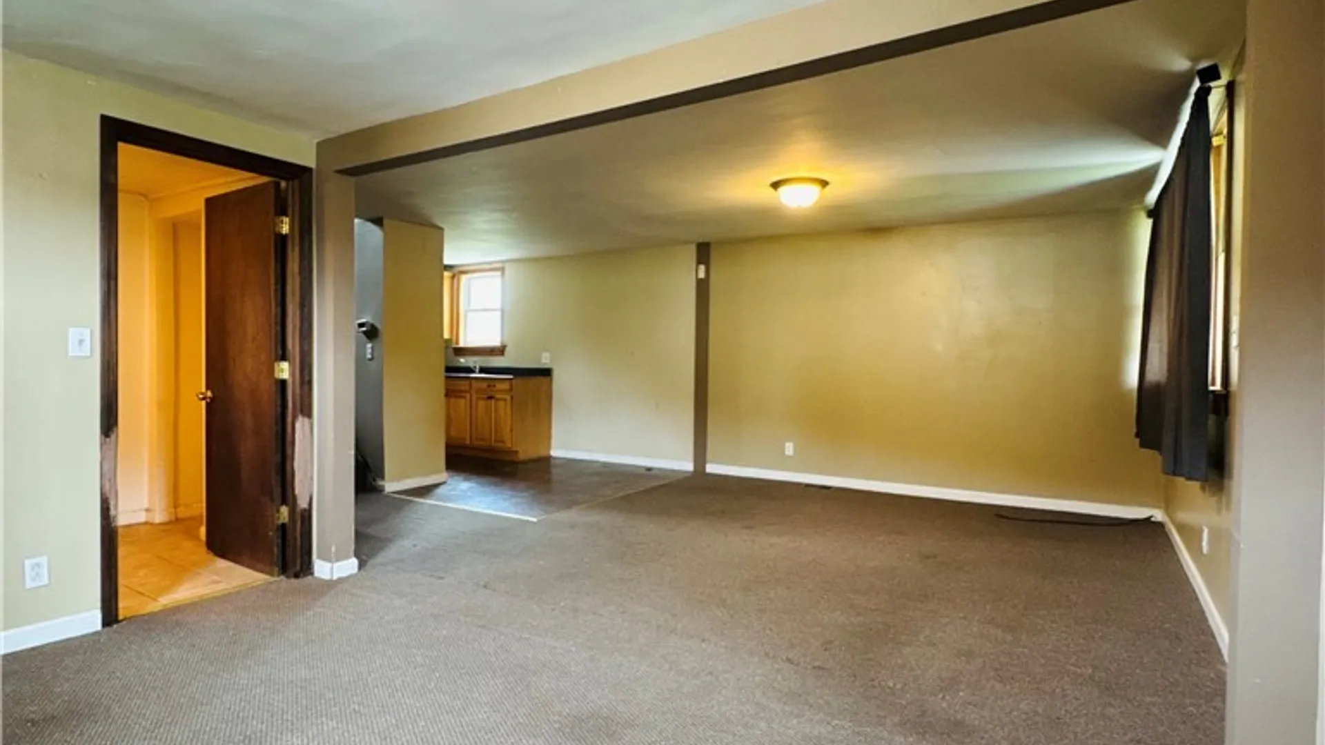 Property at 343 73rd Street, Niagara Falls, NY 14304 4