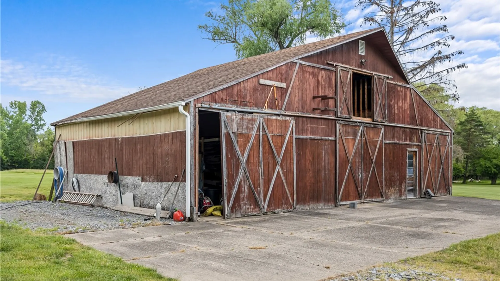 Property at 320 Jay Street, Geneva City, NY 14456 11