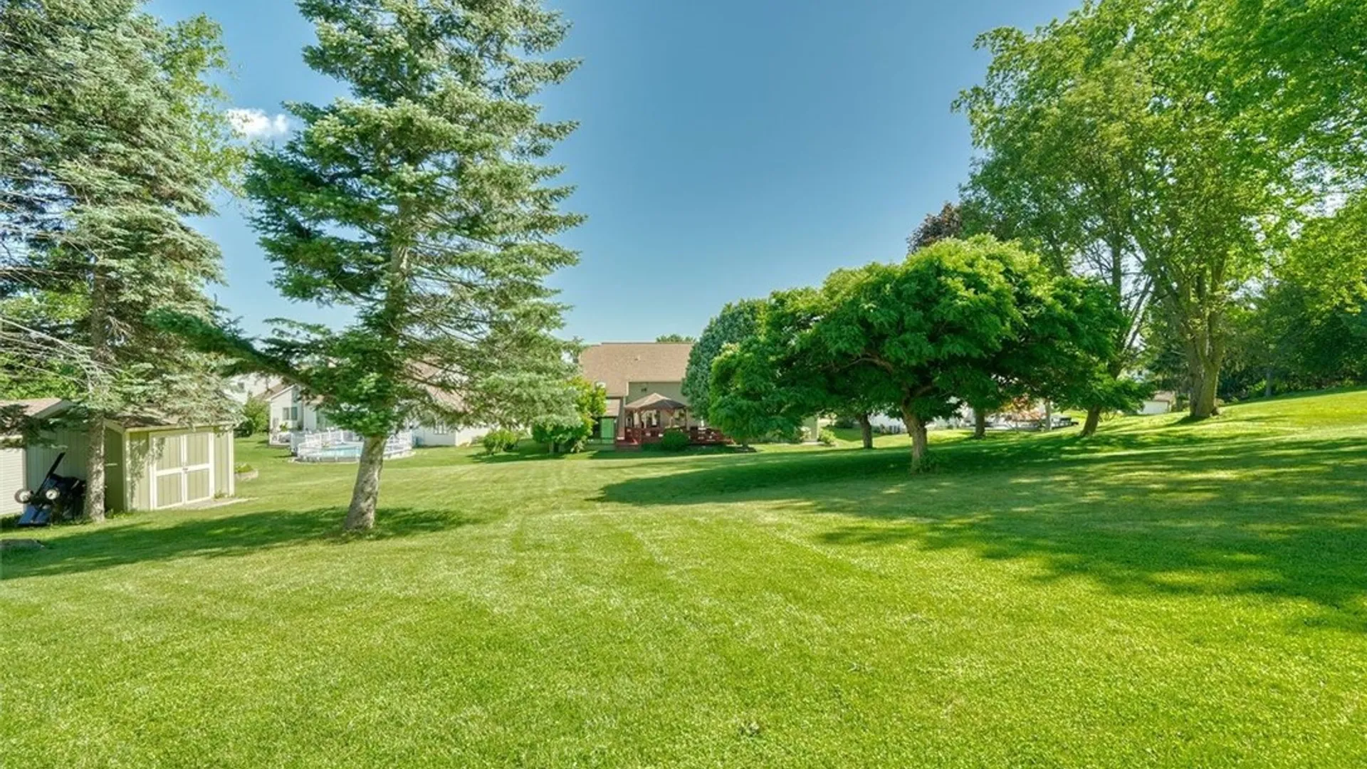 Property at 168 Red Hickory Drive, Greece, NY 14626 47