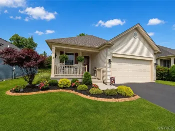 Property at 51 Hickory Grove Lane, Cheektowaga, NY 14227