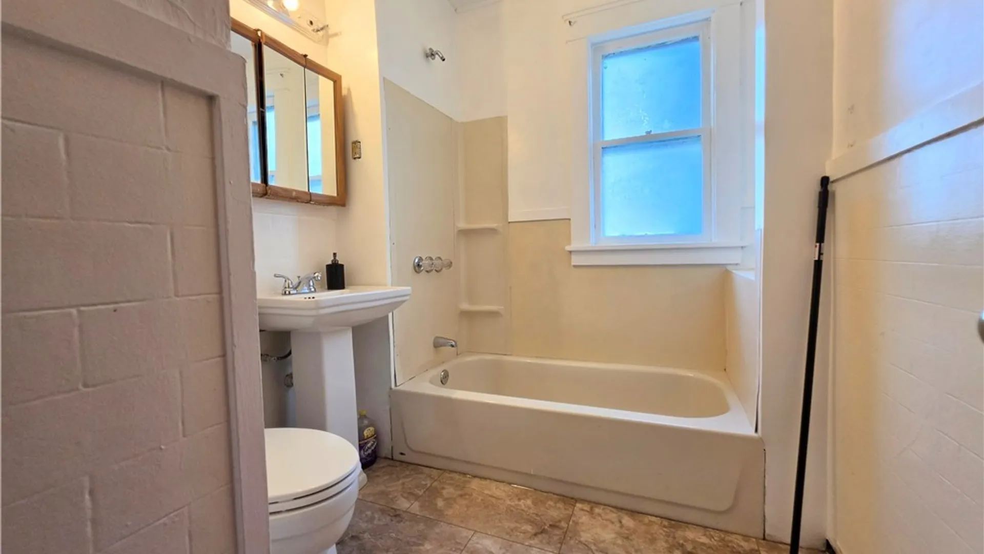 Property at 33 Baxter Street, Buffalo, NY 14207 18