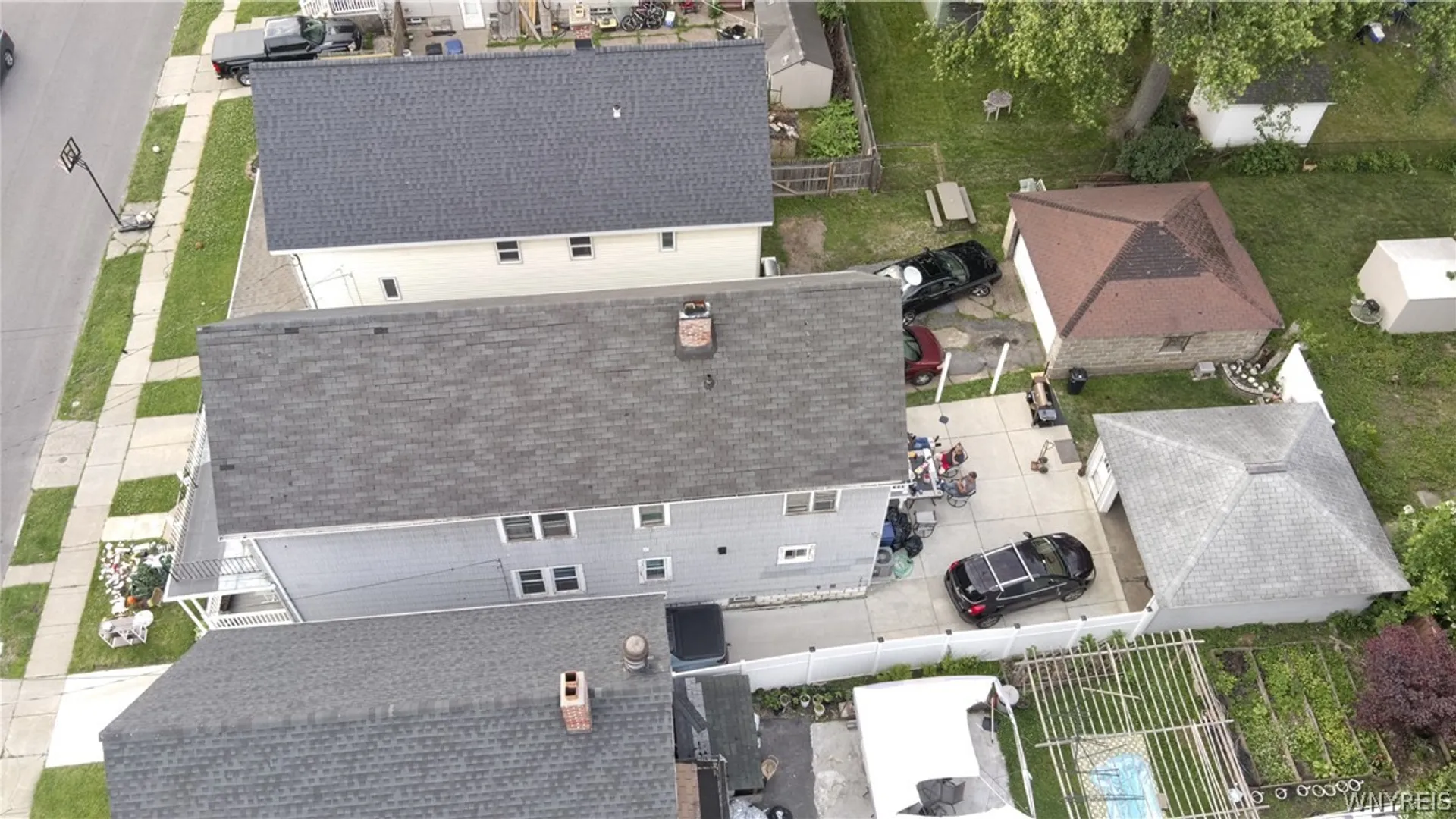 Property at 33 Baxter Street, Buffalo, NY 14207 32