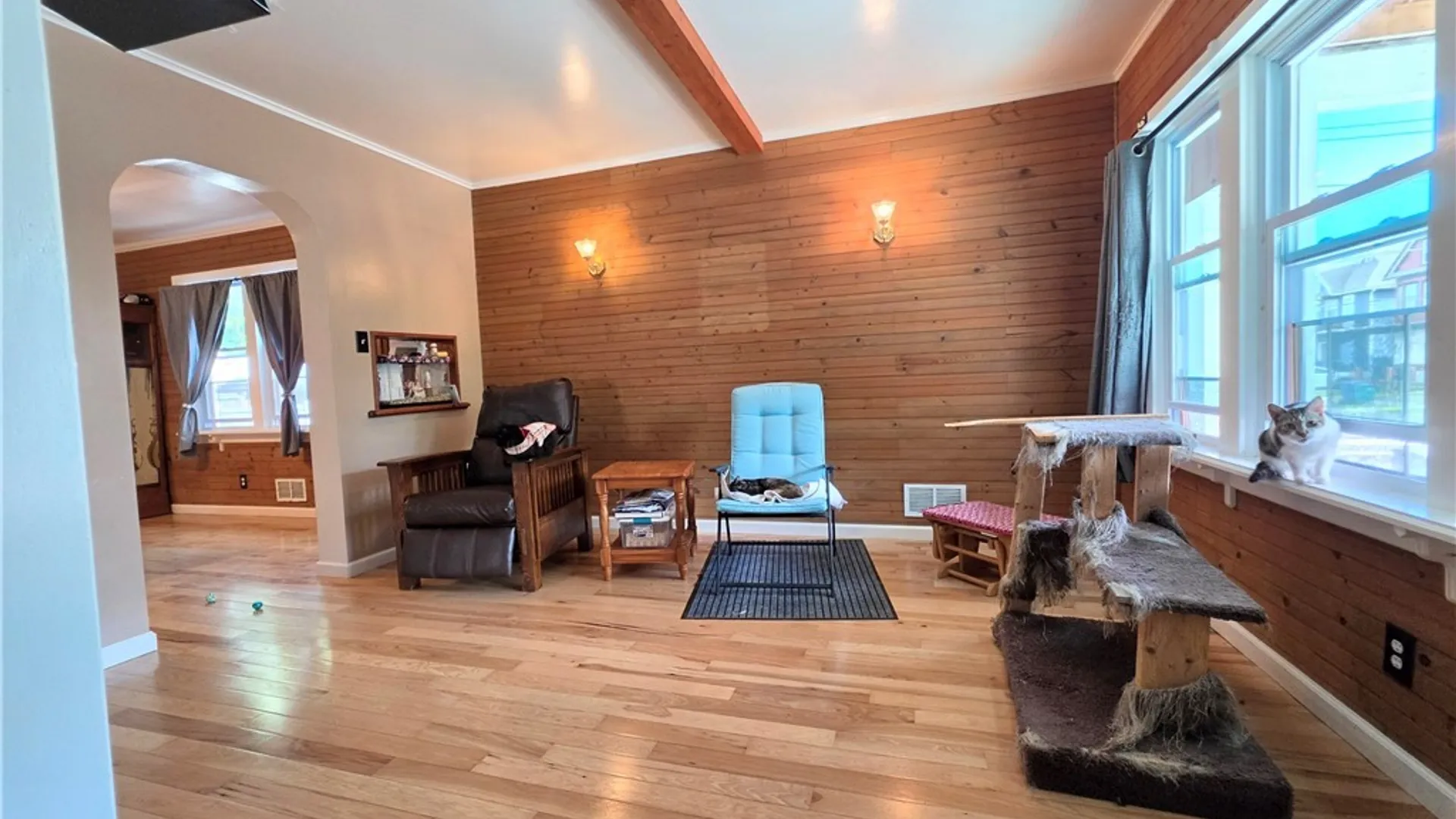 Property at 33 Baxter Street, Buffalo, NY 14207 5