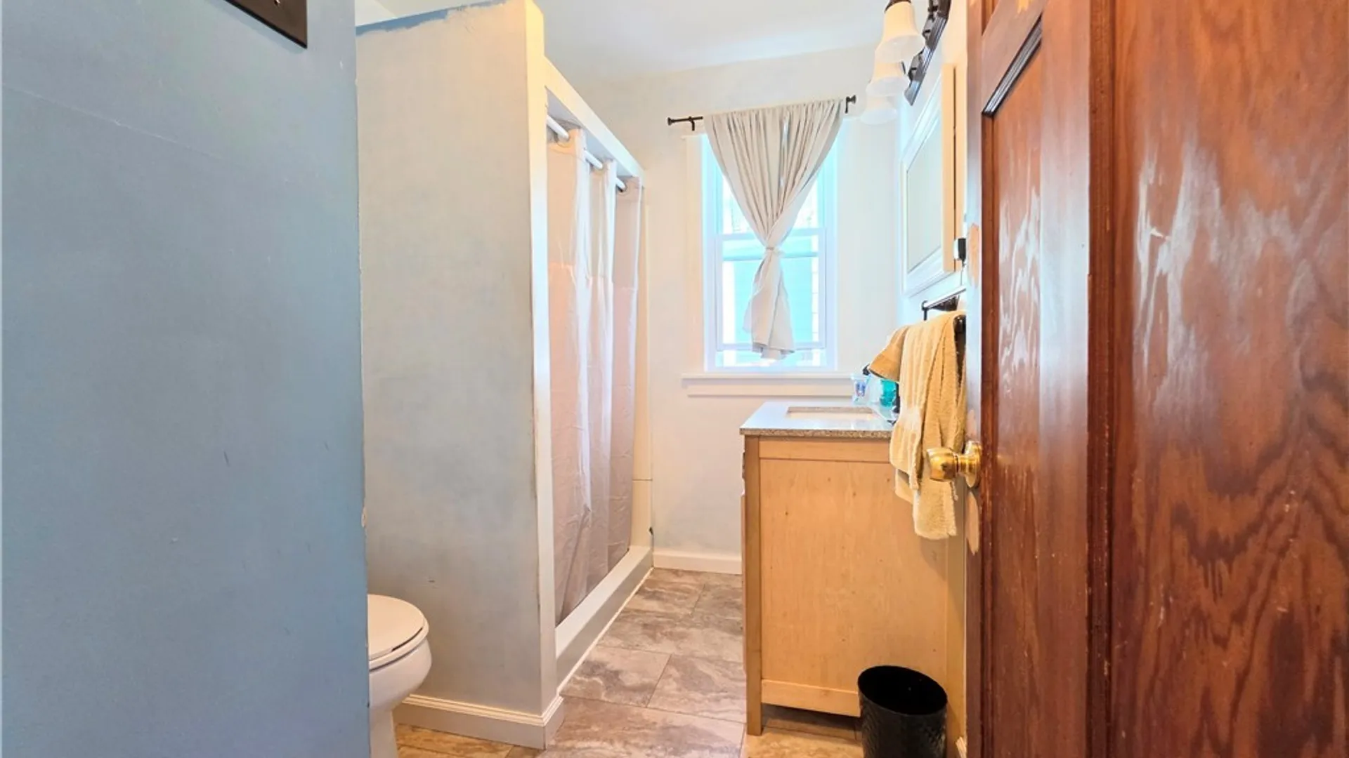 Property at 33 Baxter Street, Buffalo, NY 14207 8